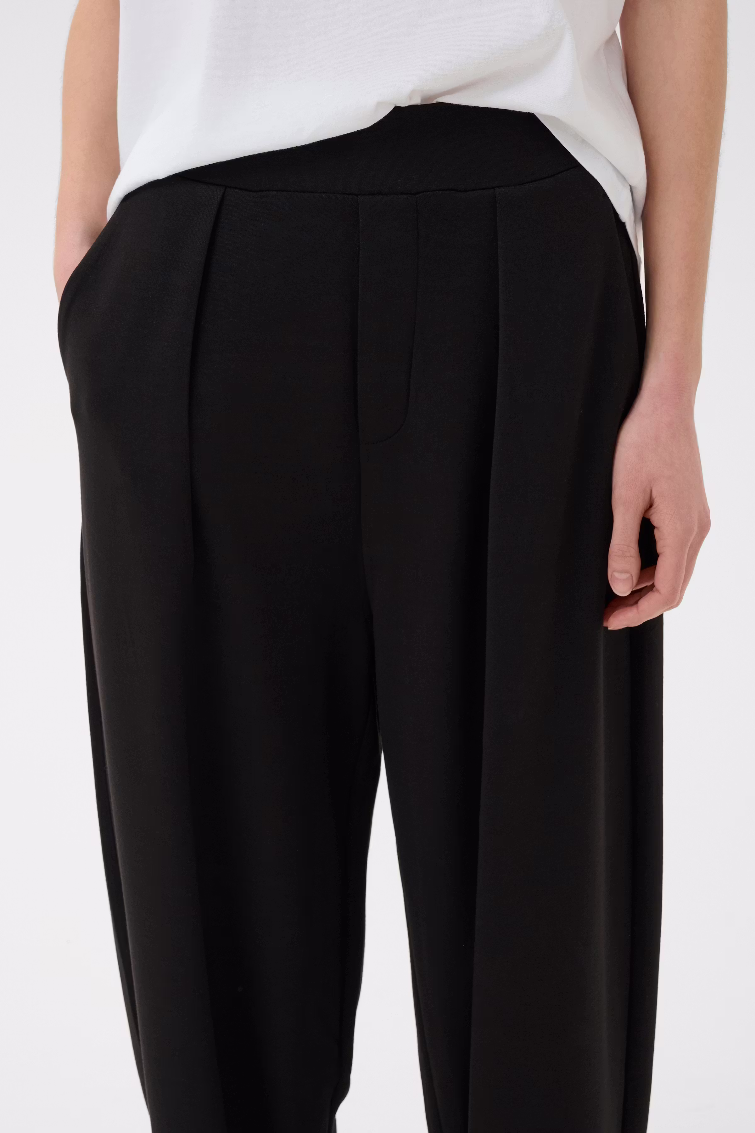 PannieIW Hose LOOKBOOK DETAIL 30109192-194008