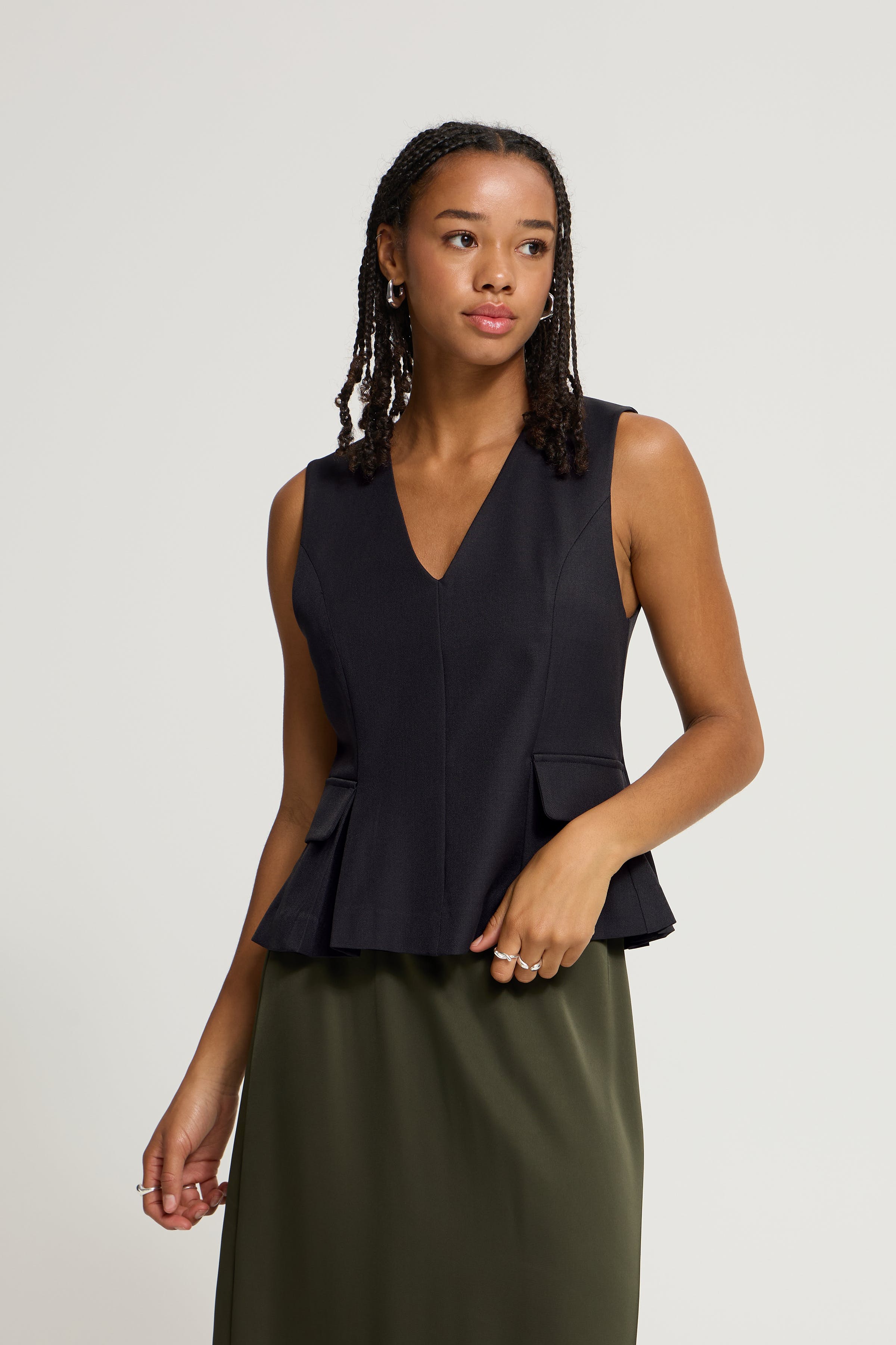 IHFUROLA Waistcoat LOOKBOOK FRONT 20126896-1940041