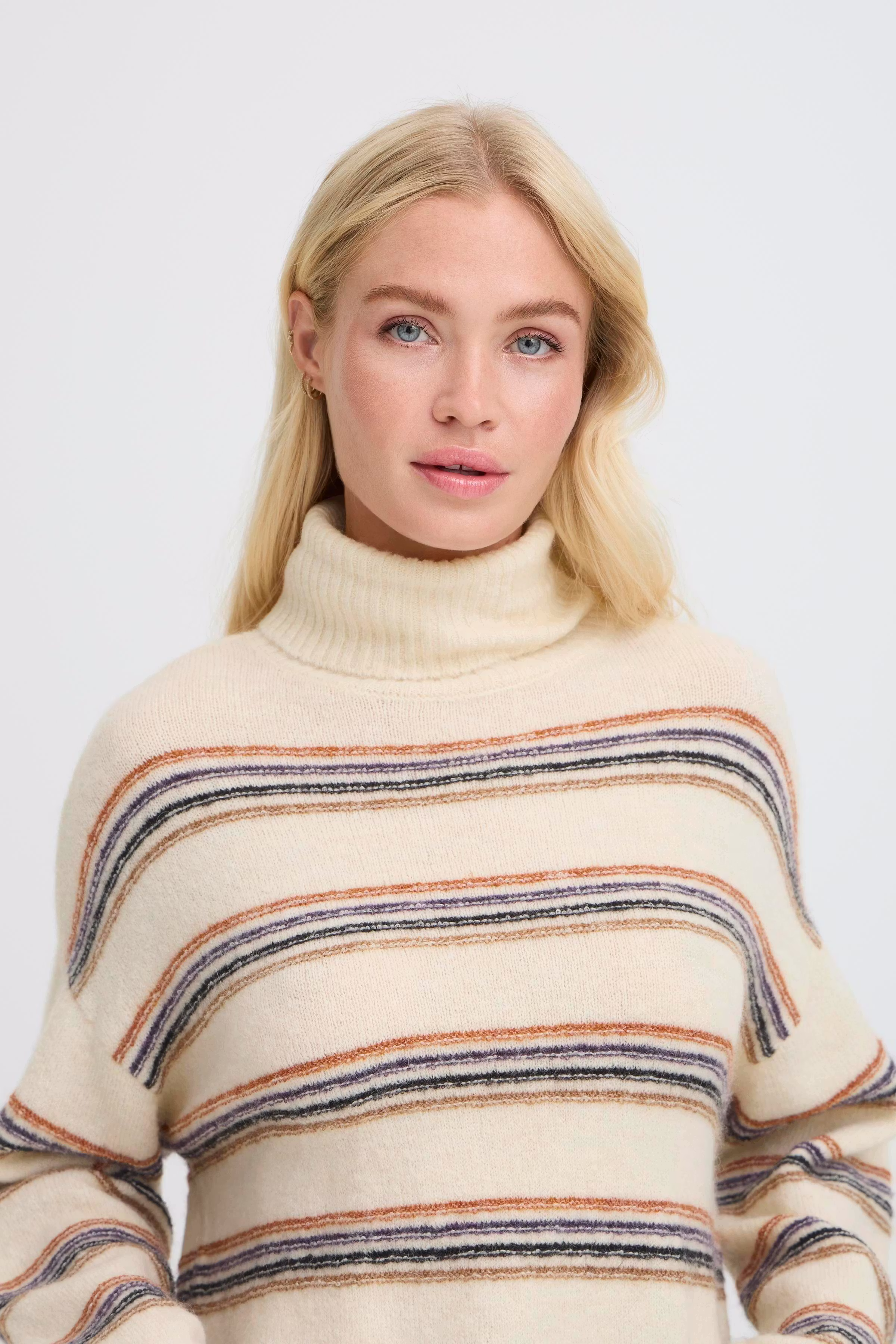 BYMONNA Pullover LOOKBOOK DETAIL 20818148-900002305