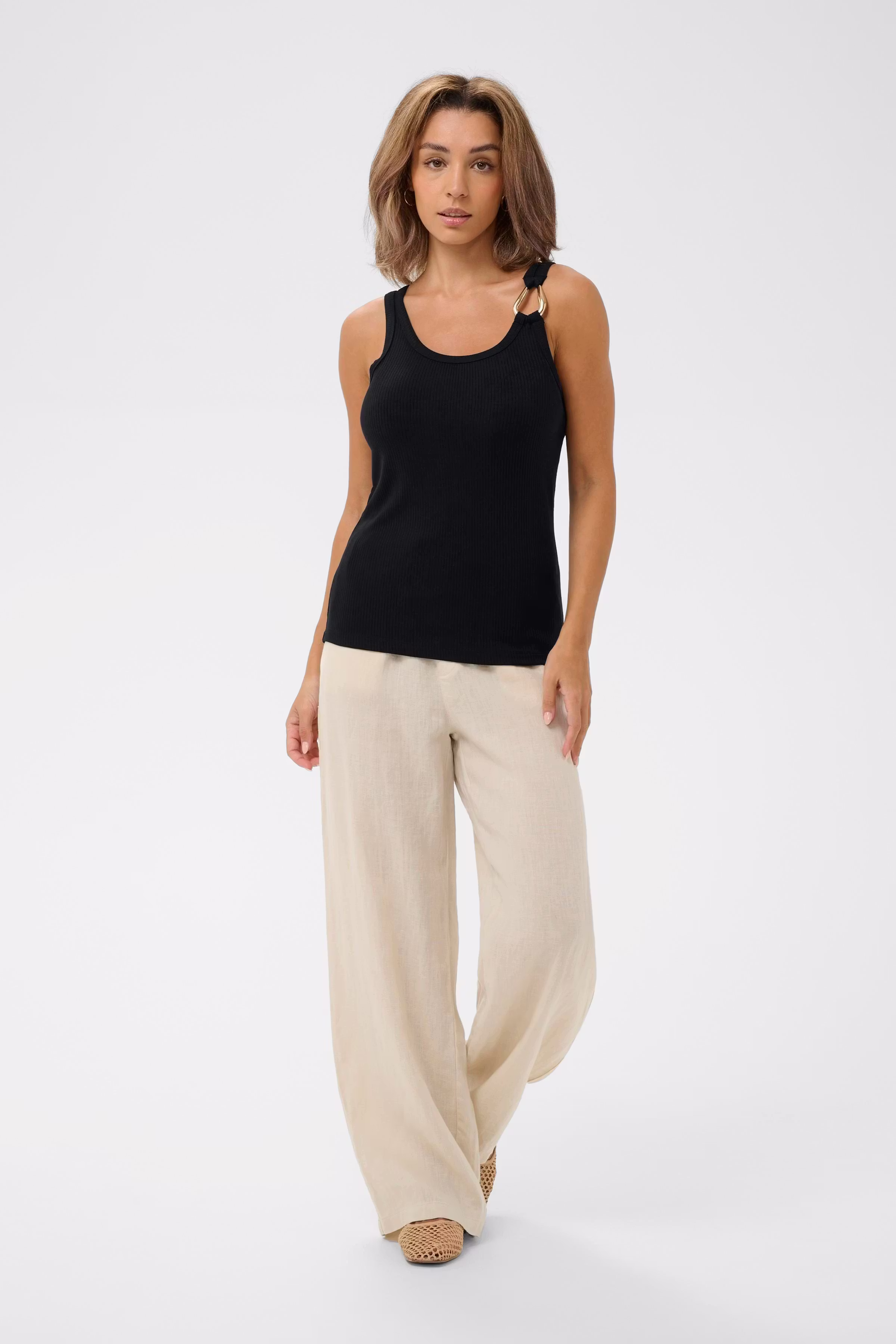 CRRibba Top LOOKBOOK FRONT 10614833-100120