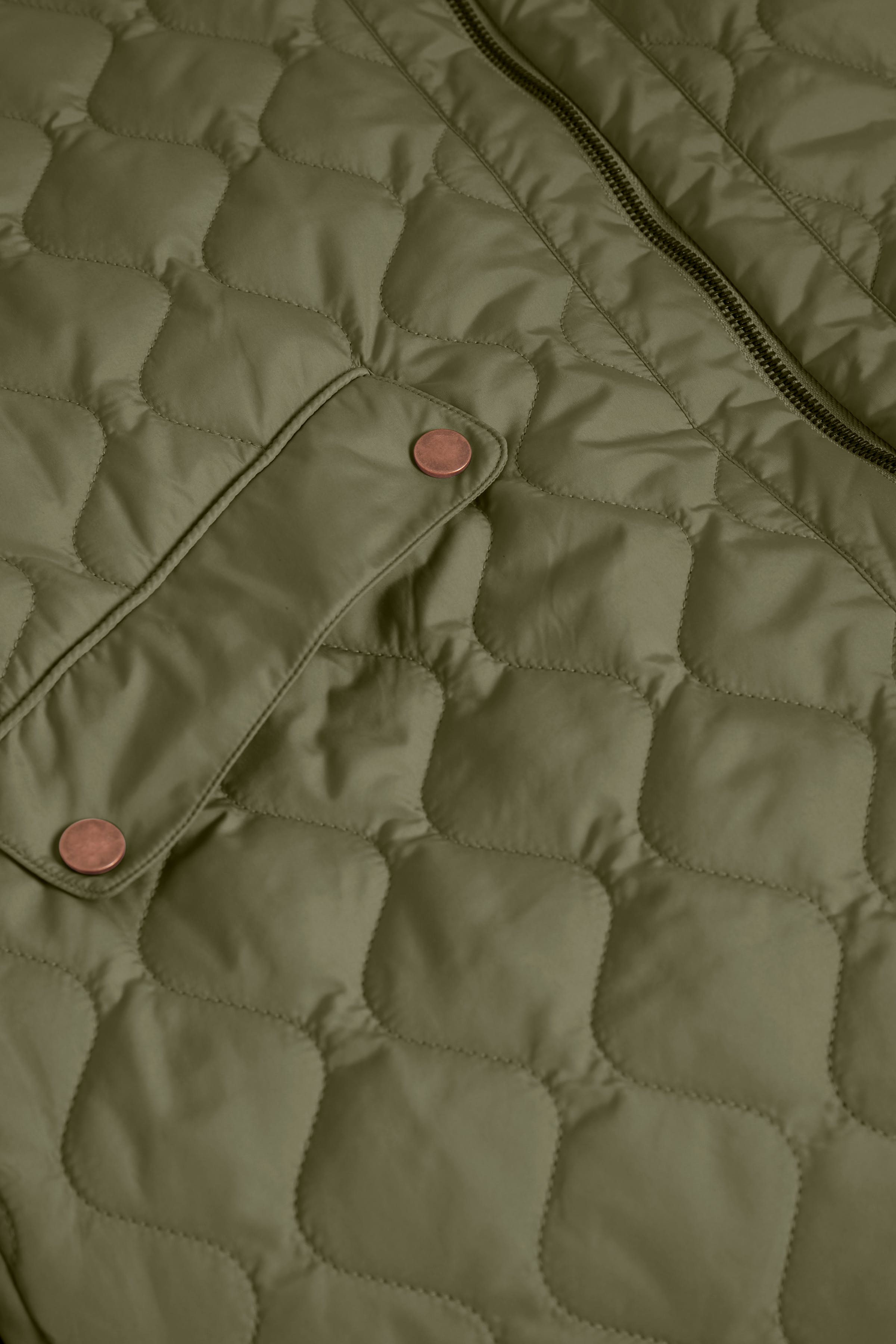 ArwenCR Outerwear PACK DETAIL 10606580-190510