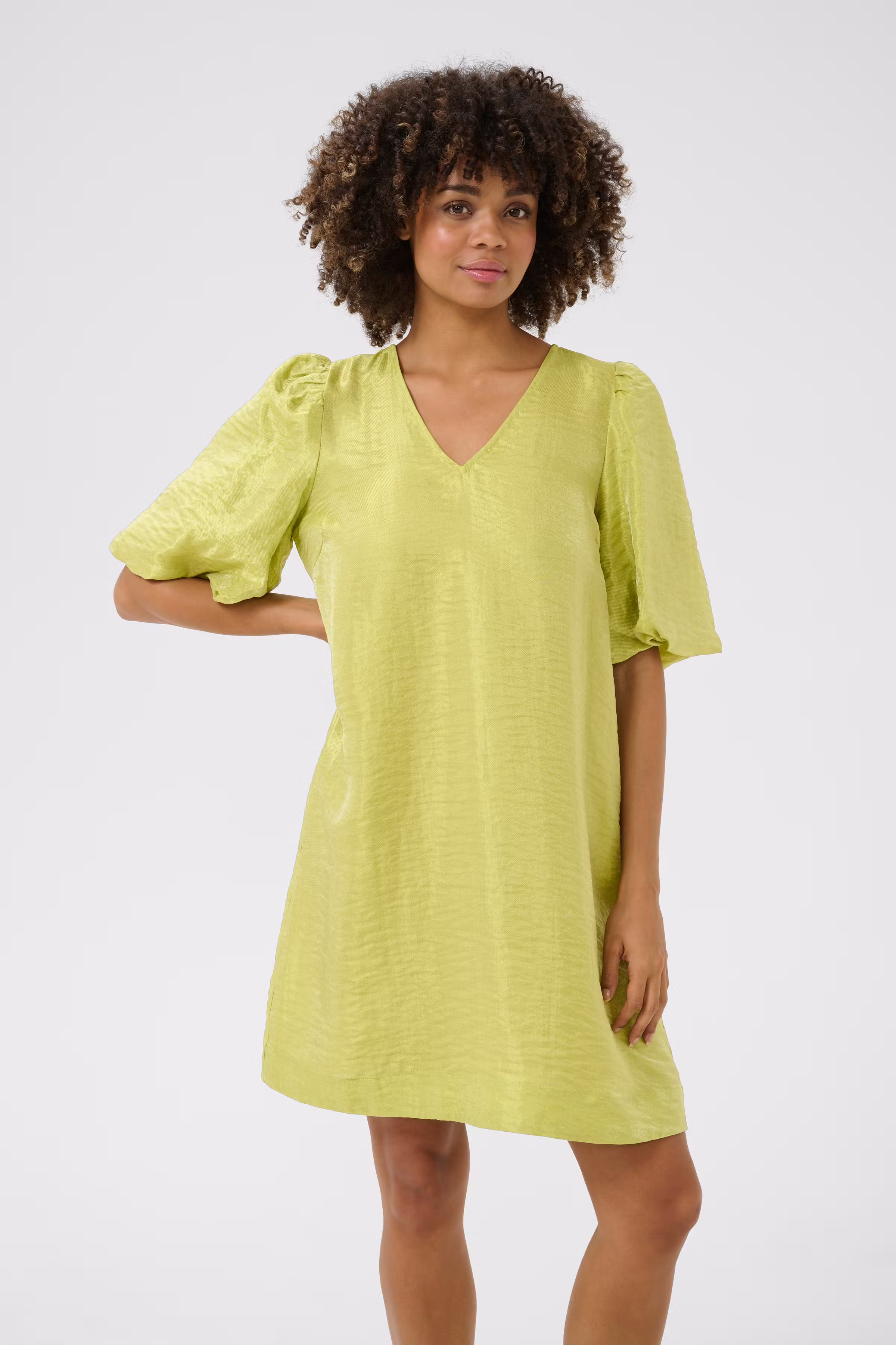 CUadrielle Dress LOOKBOOK FRONT 50111900-160540