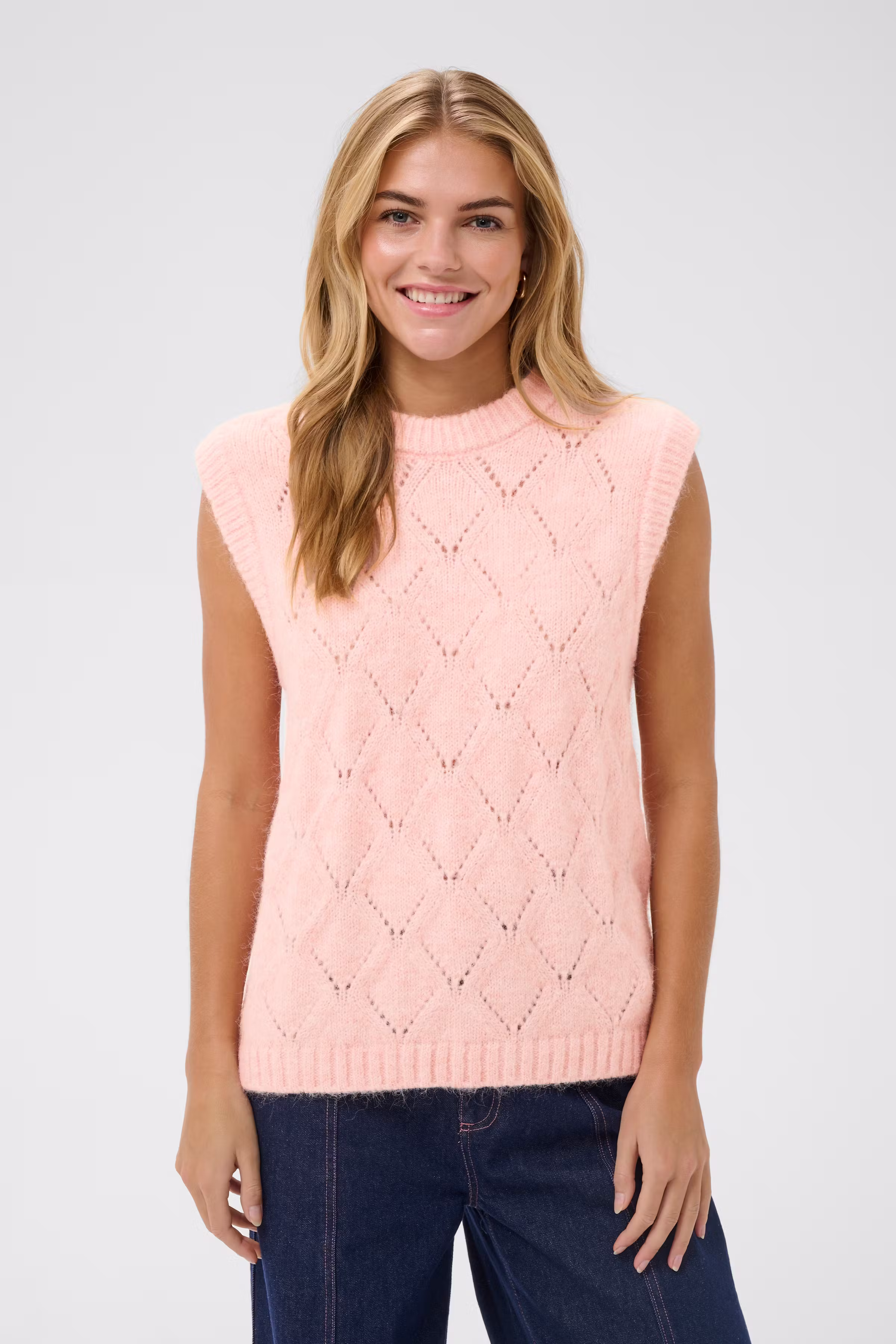 PavaaniSZ Väst LOOKBOOK FRONT 30514968-131904