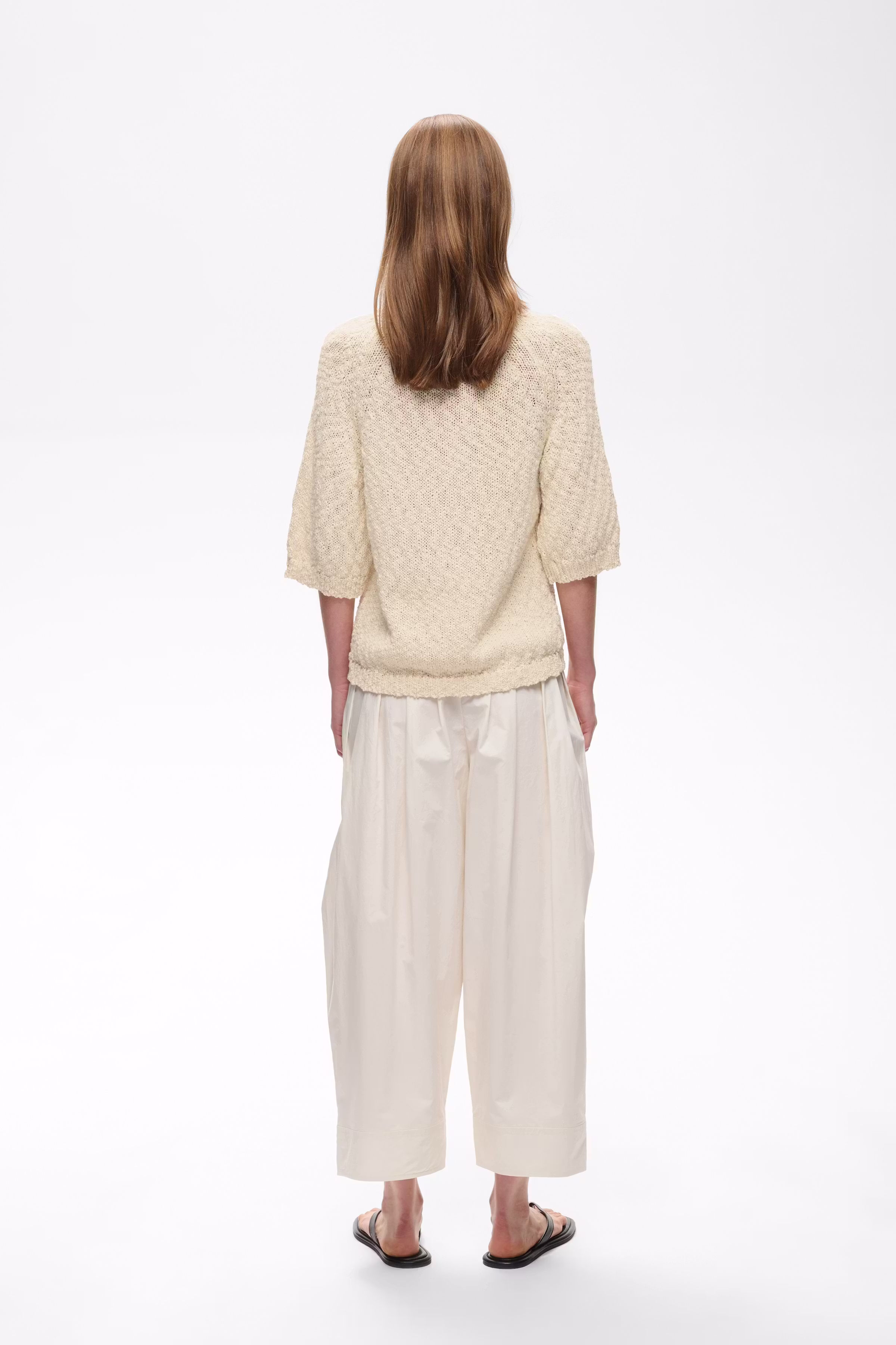 DAFNEIW Pullover LOOKBOOK BACK 30112672-120601
