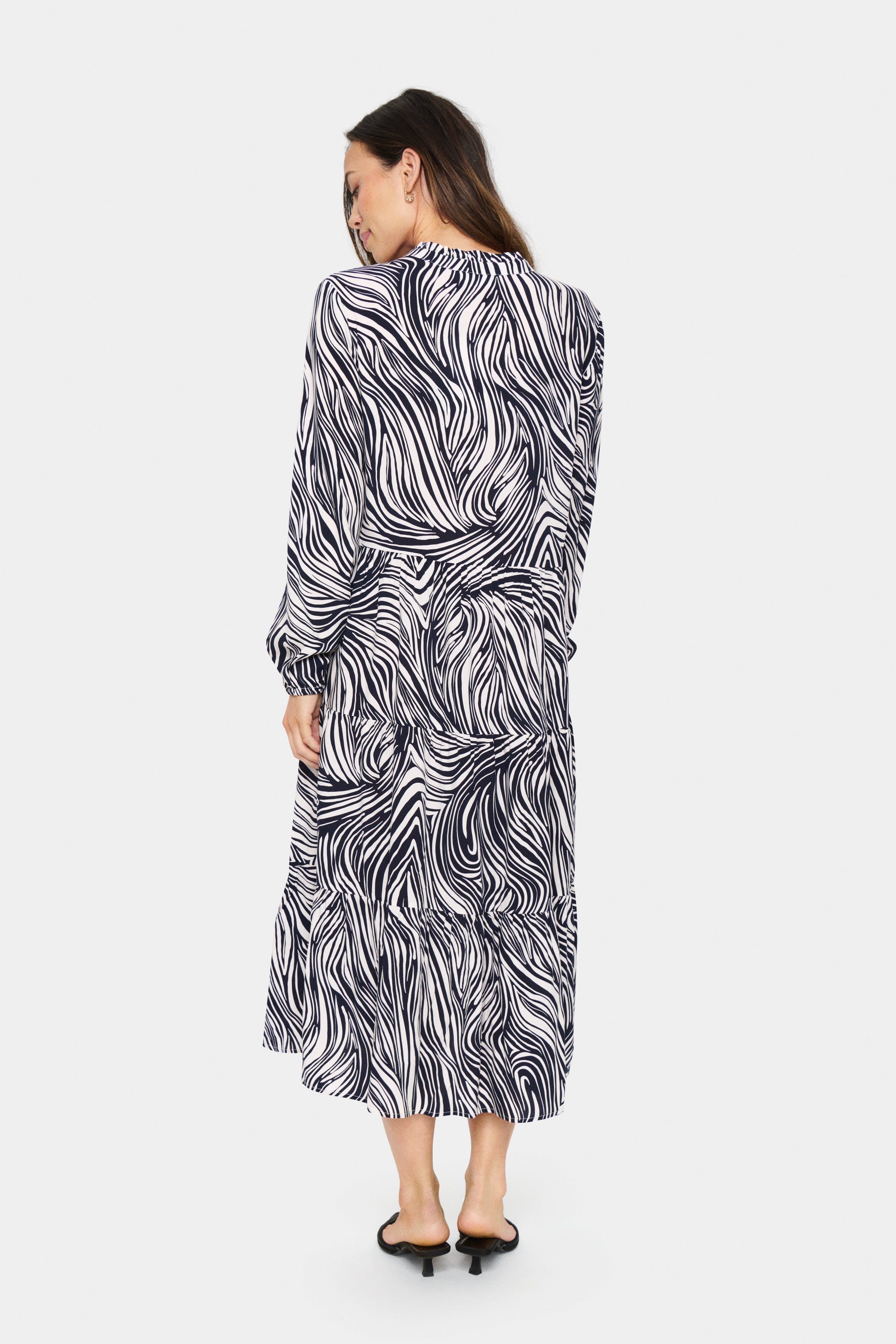 EdaSZ Jurk LOOKBOOK BACK 30511115-303536