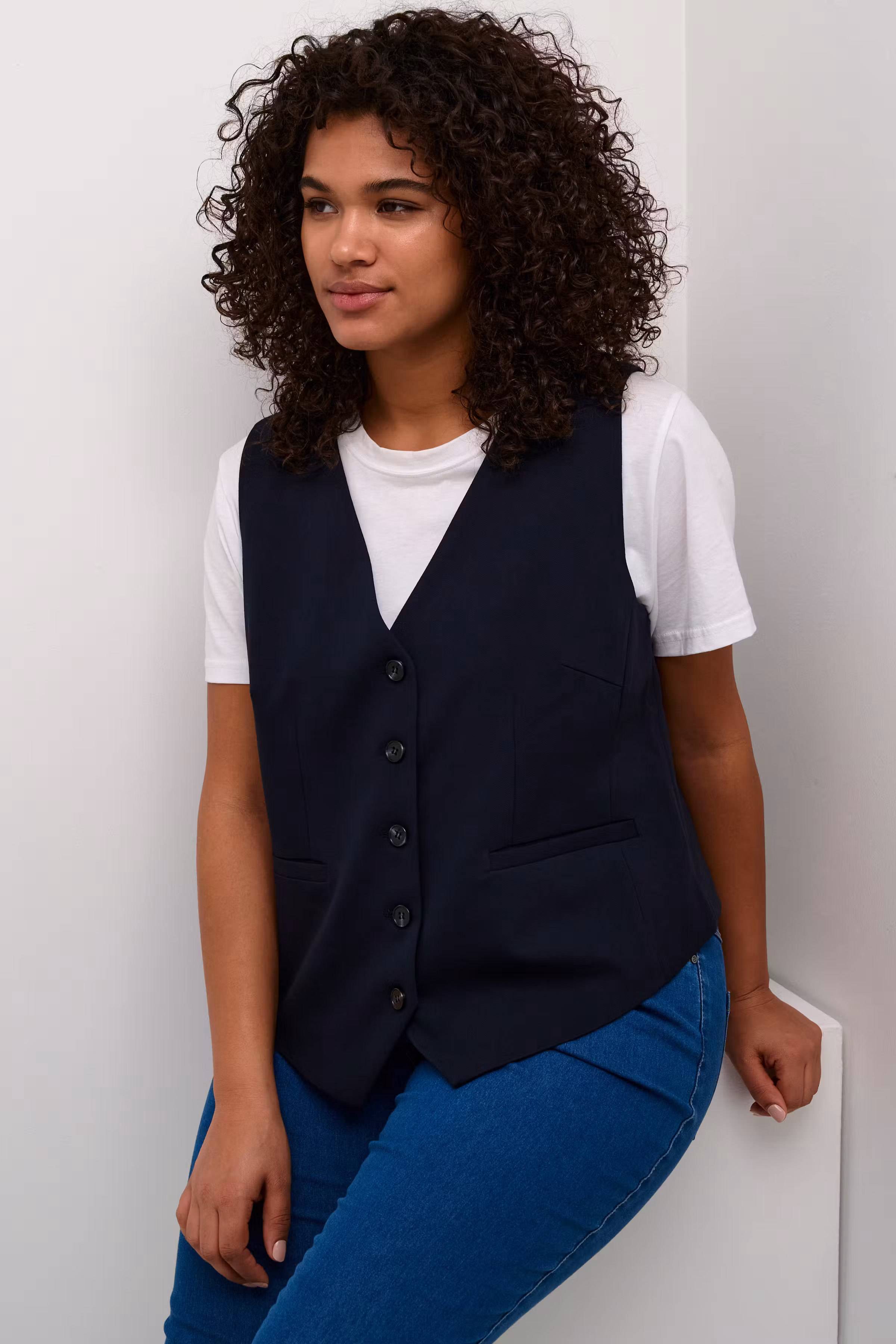 KCsakira Weste LOOKBOOK DETAIL 10582504-194020