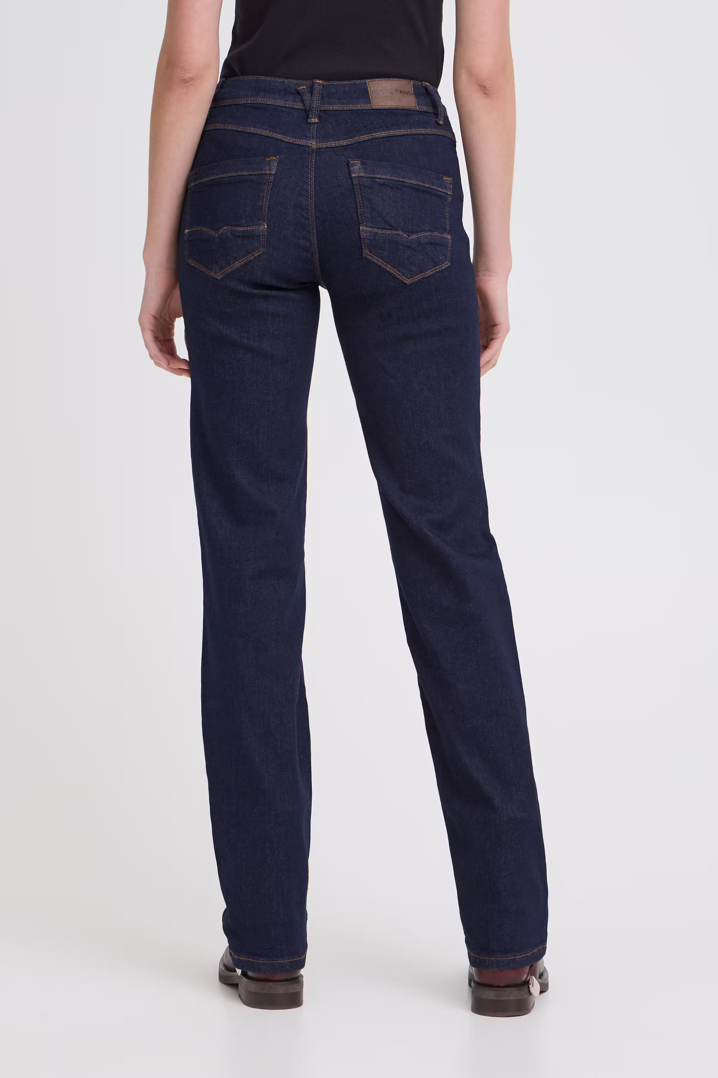 PZKAROLINA Jeans LOOKBOOK BACK 50210530-202124