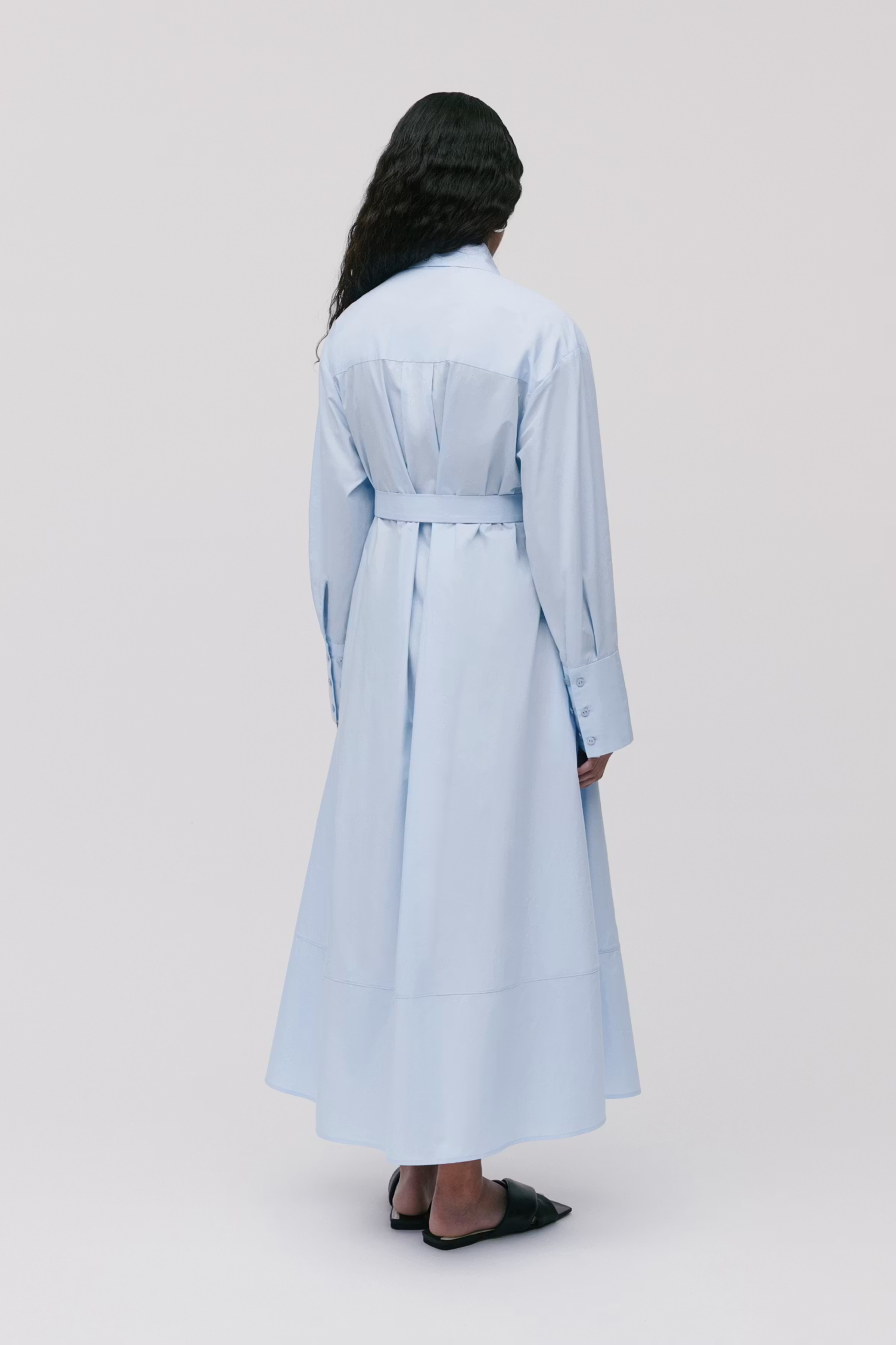 IODINA Kleid LOOKBOOK BACK 30600743-BL808