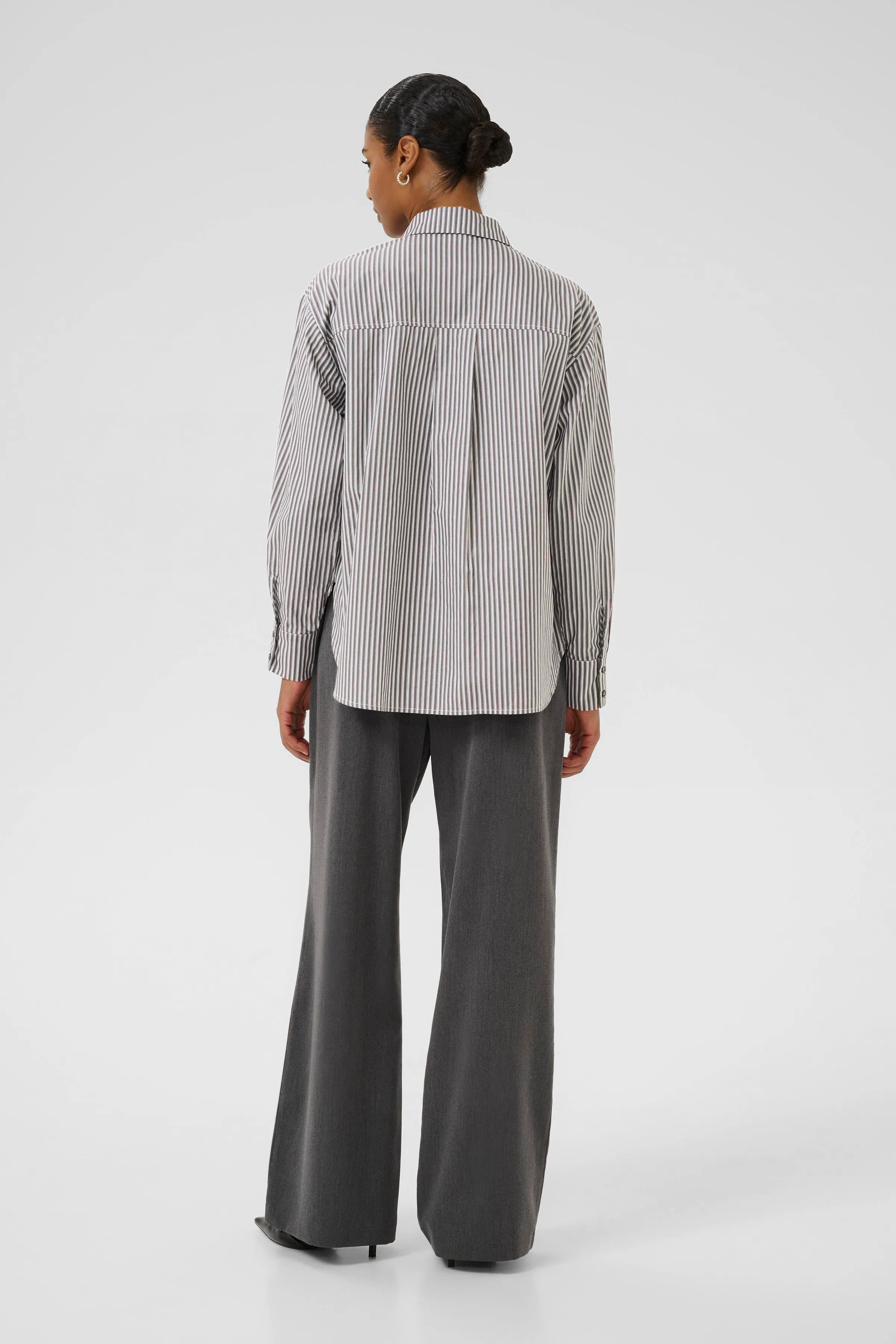 KAmarianne Skjorte LOOKBOOK BACK 10510607-108243