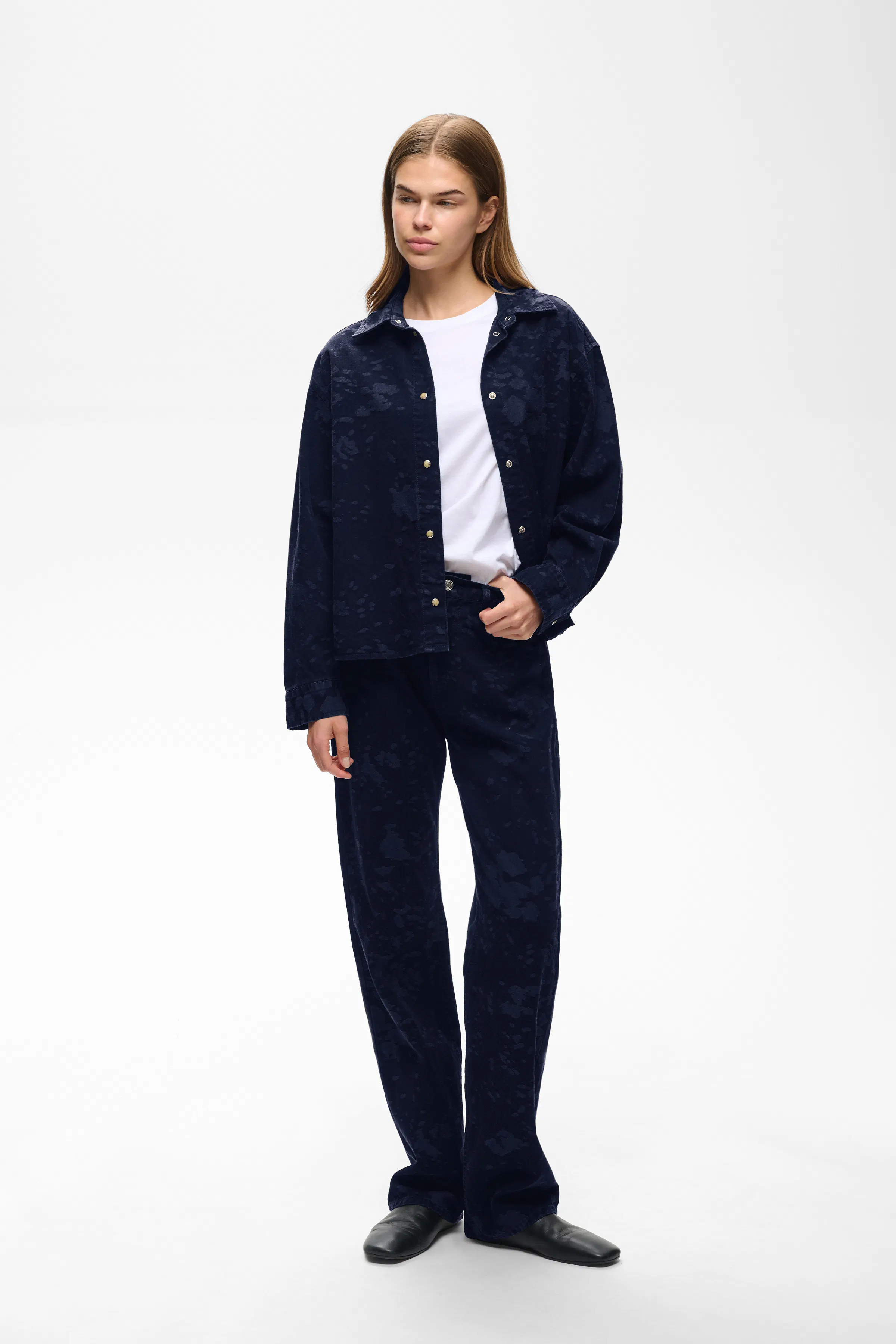 GILDAIW Jeans LOOKBOOK FRONT 30112610-900009035
