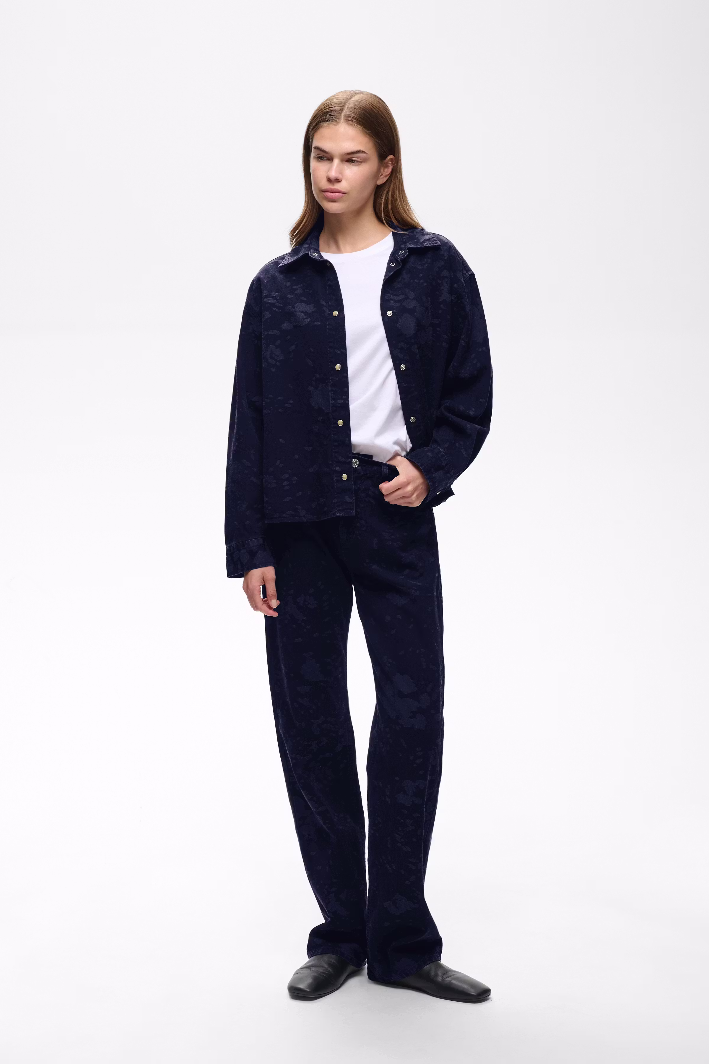 GILDAIW Jeans LOOKBOOK FRONT 30112610-900009035