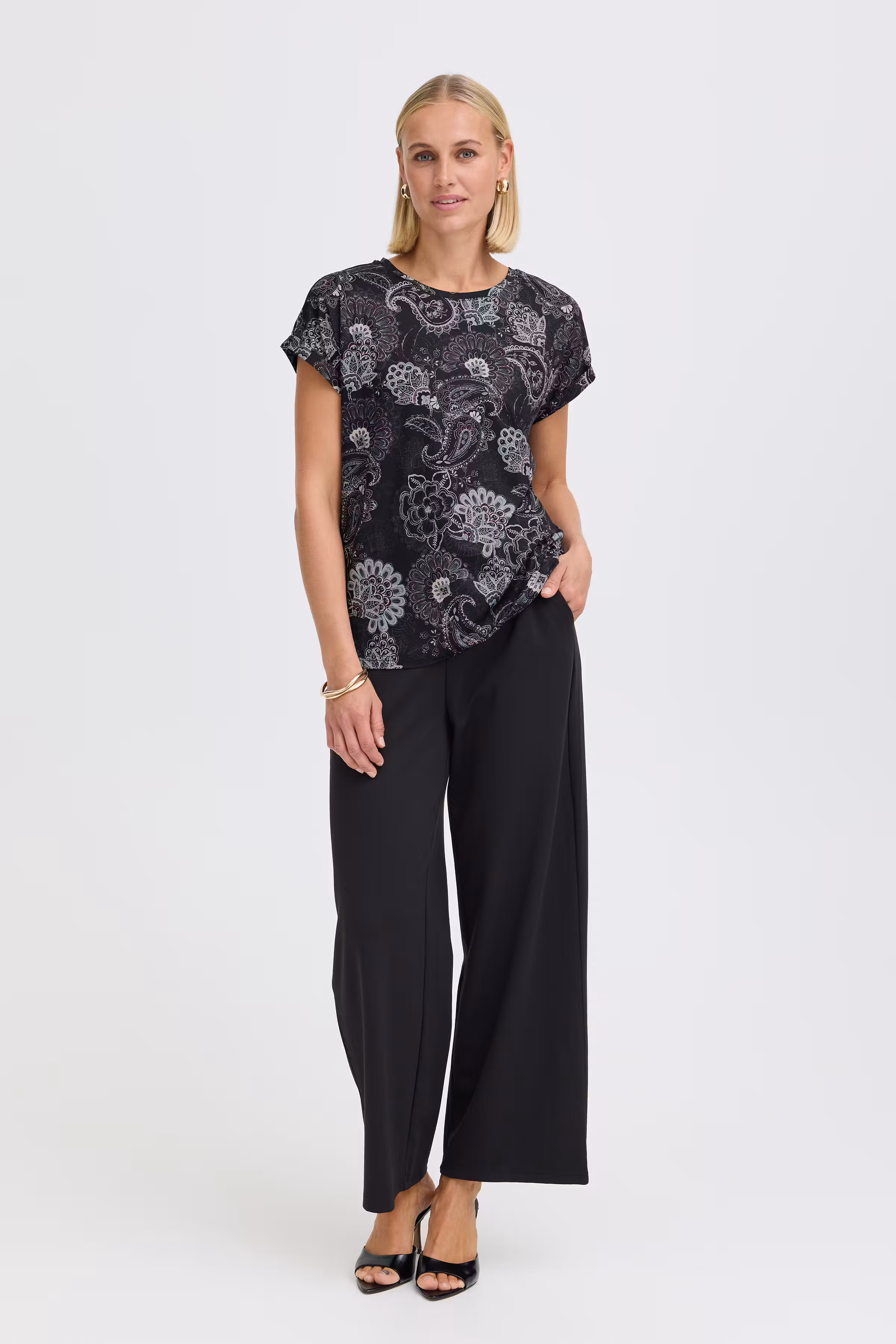 FRSEEN T-shirt LOOKBOOK FRONT 20610634-900018051