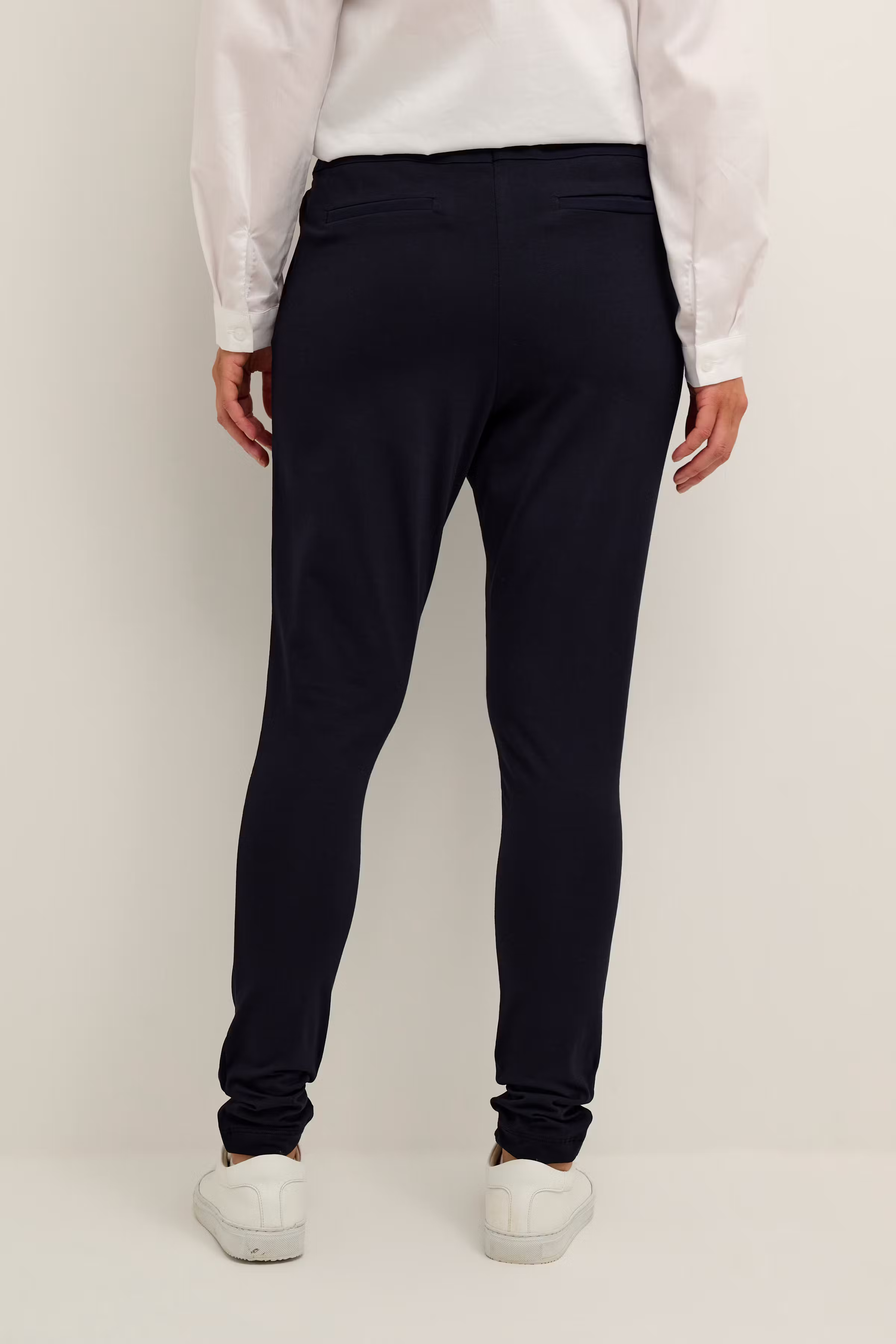 Jillian Bukser LOOKBOOK BACK 501021-52737