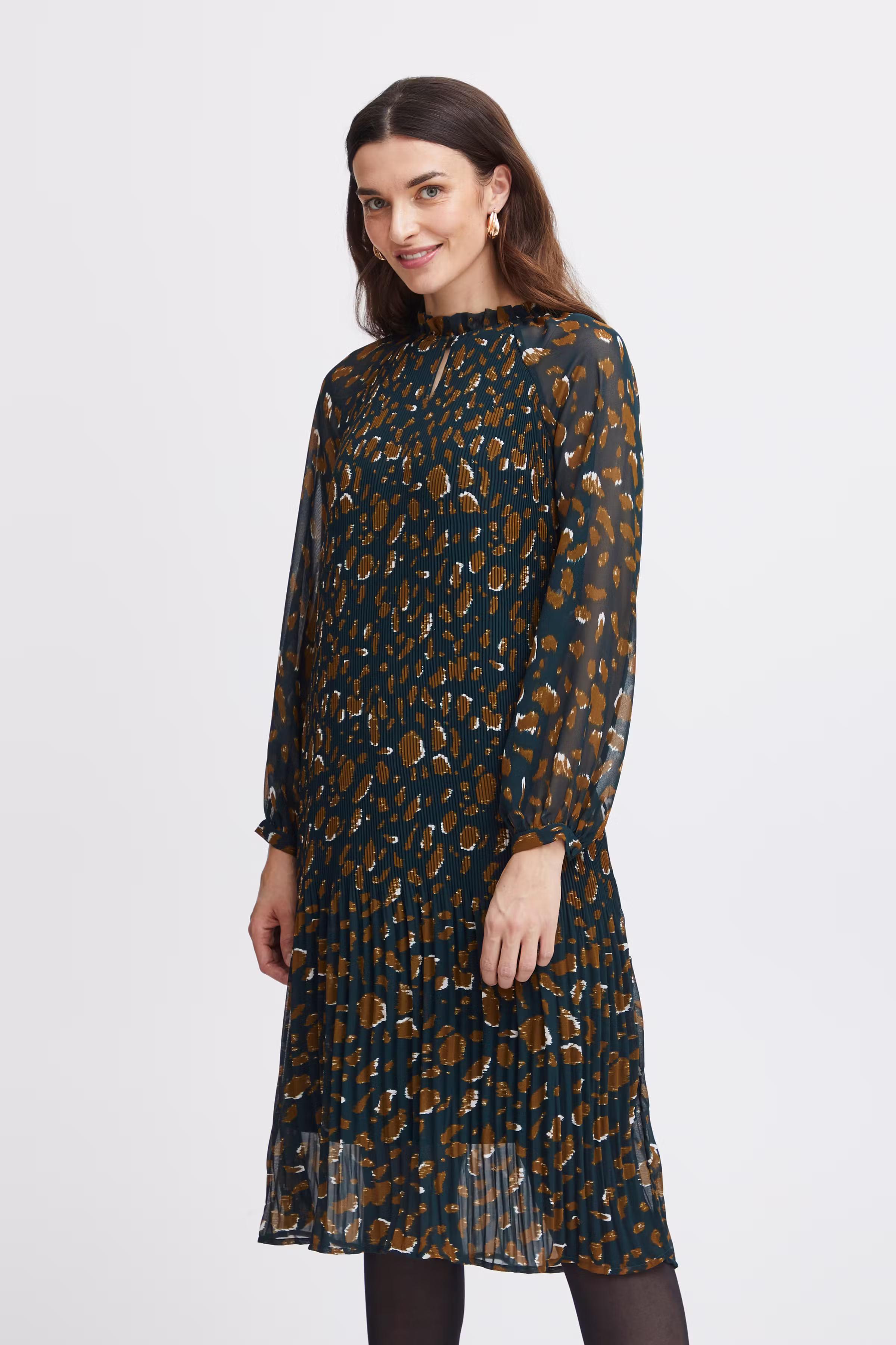 FRPLEATS Dress LOOKBOOK FRONT 20612988-202573