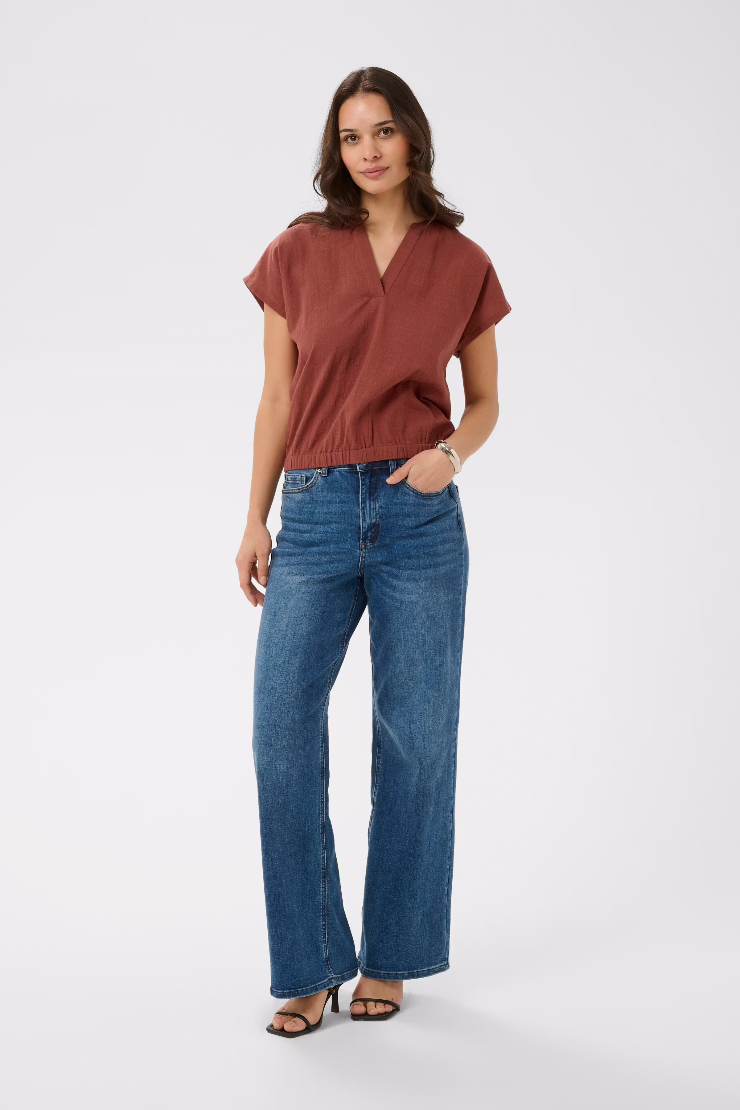 KApauline Bluse LOOKBOOK FRONT 10511724-191334