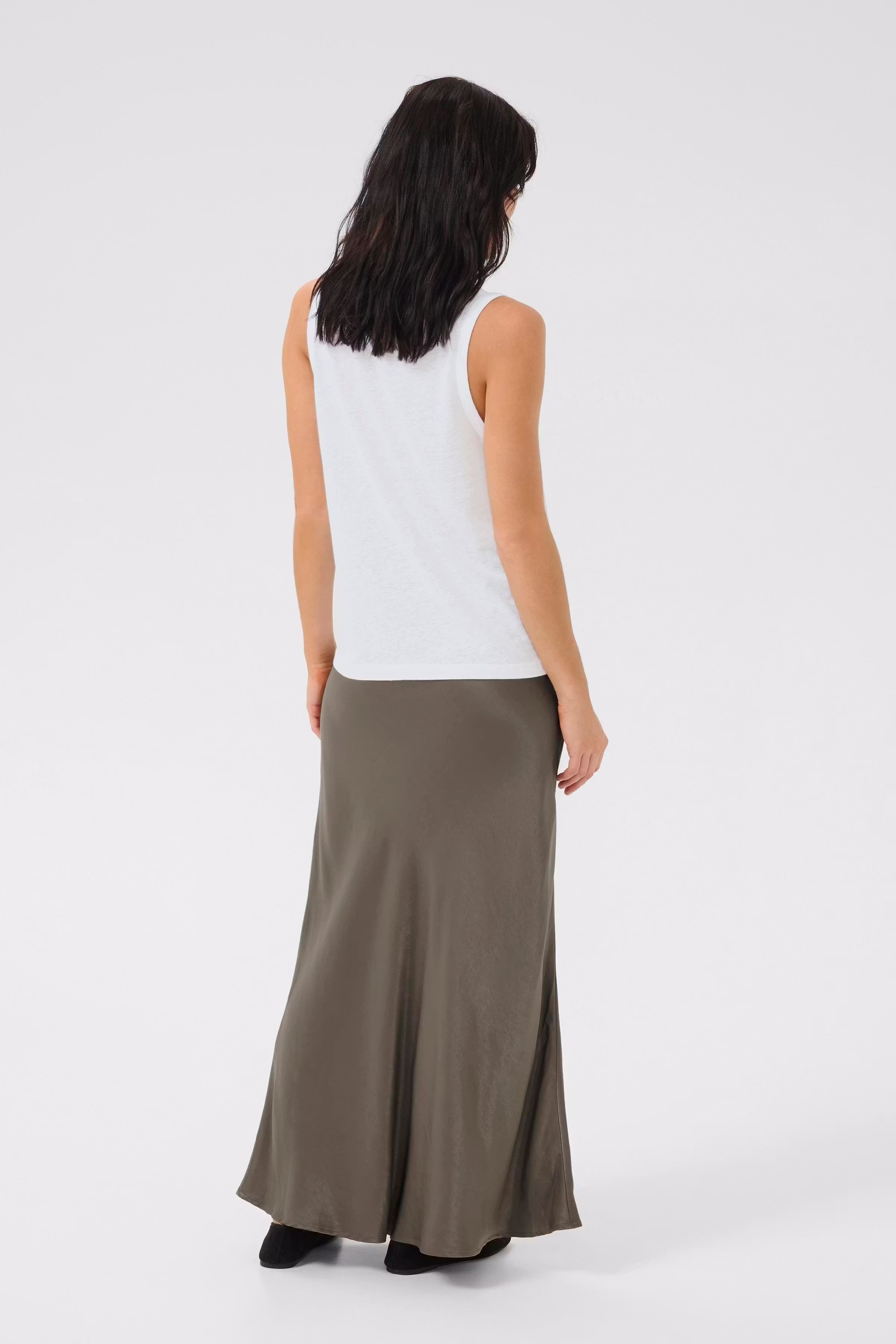 LisaMW Linen Top LOOKBOOK BACK 10704763-110601