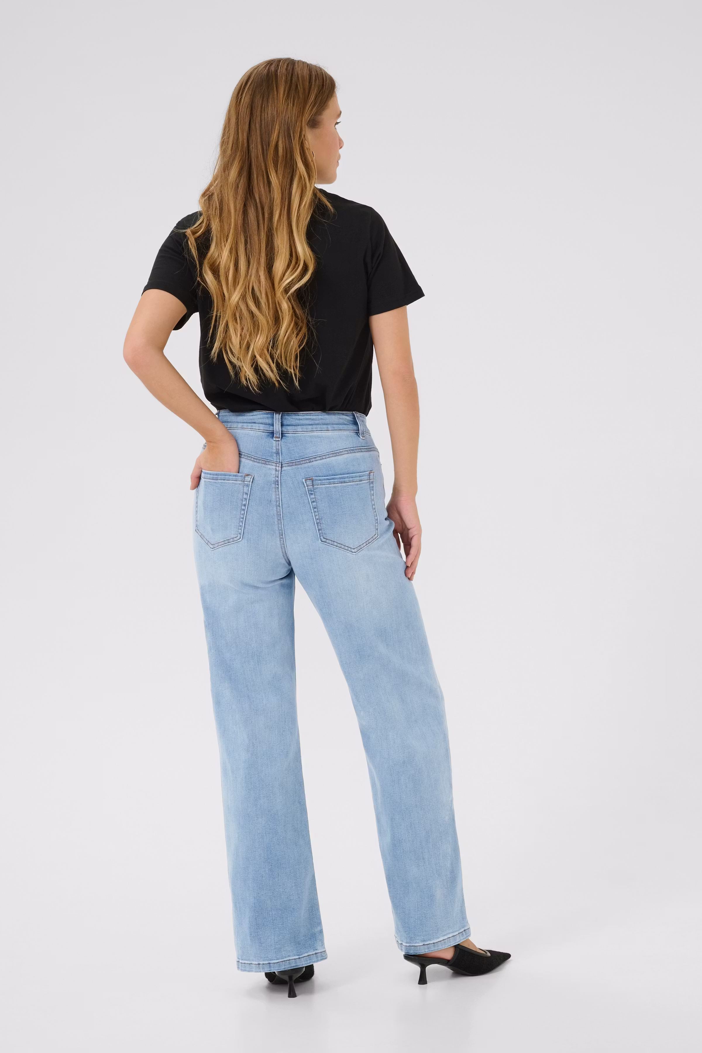 KAsinem Straight Jeans LOOKBOOK BACK 10509518-101012