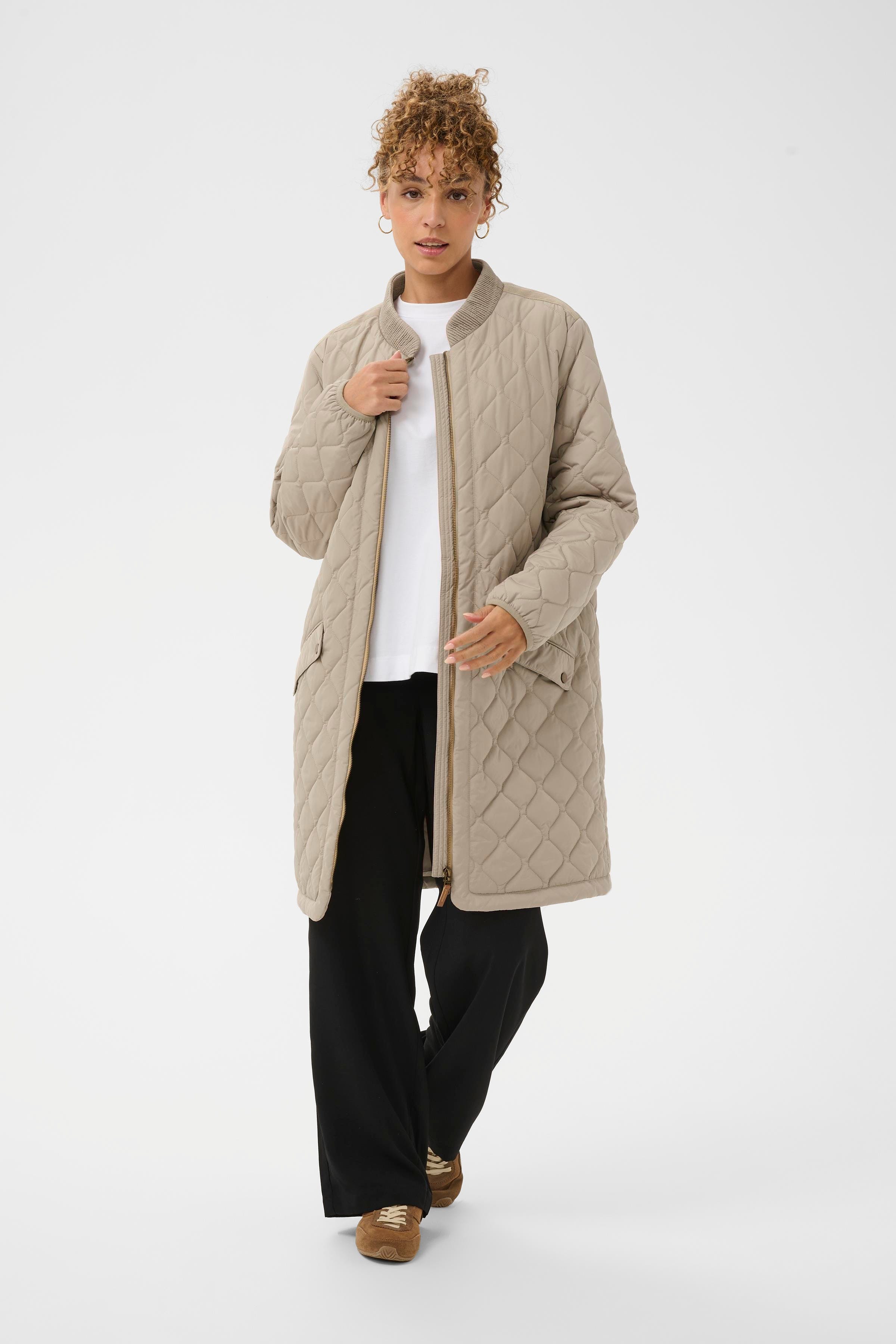 ArwenCR Jacket LOOKBOOK FRONT 10606580-171312