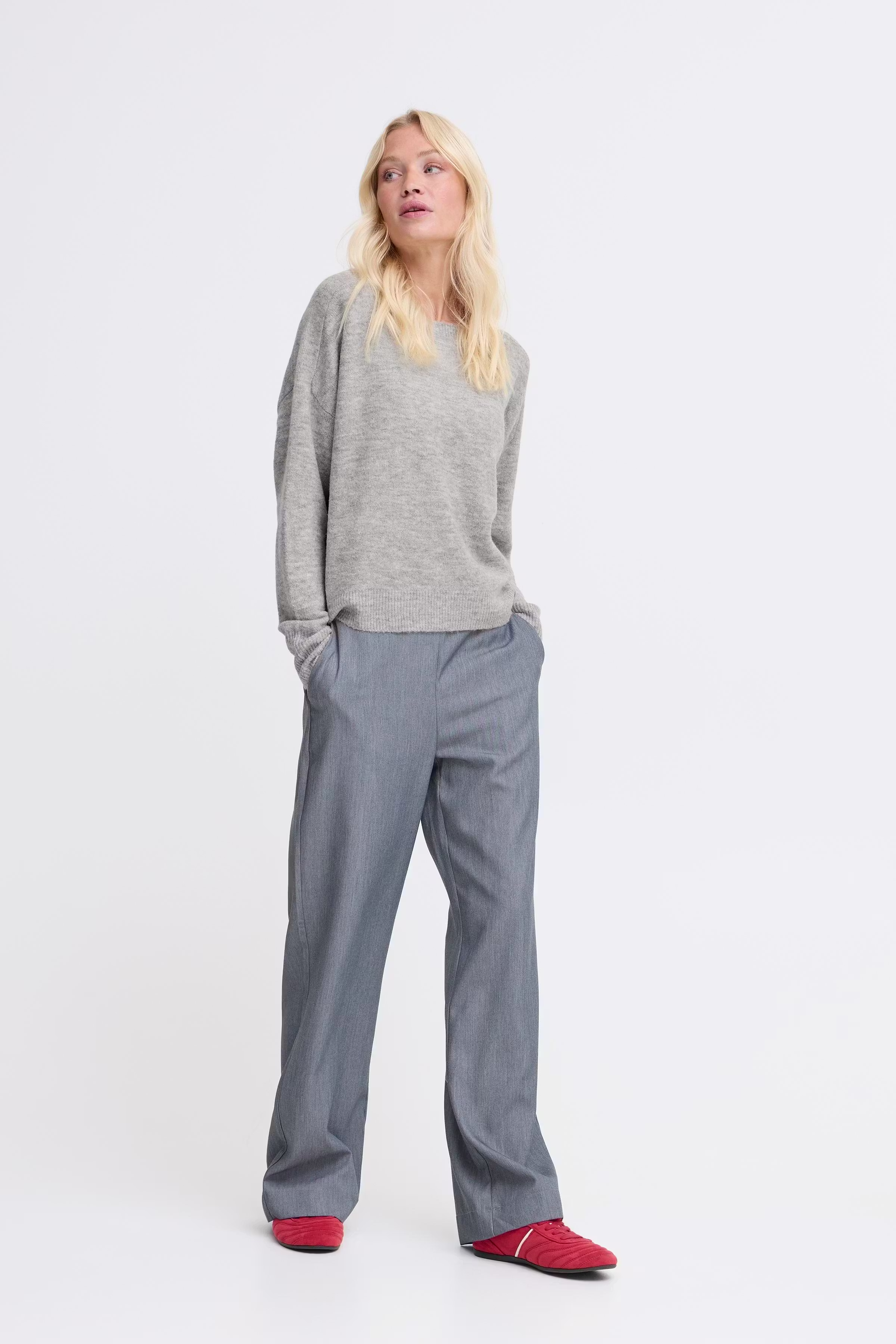 BYMONNA Pullover LOOKBOOK FRONT 20817120-200455