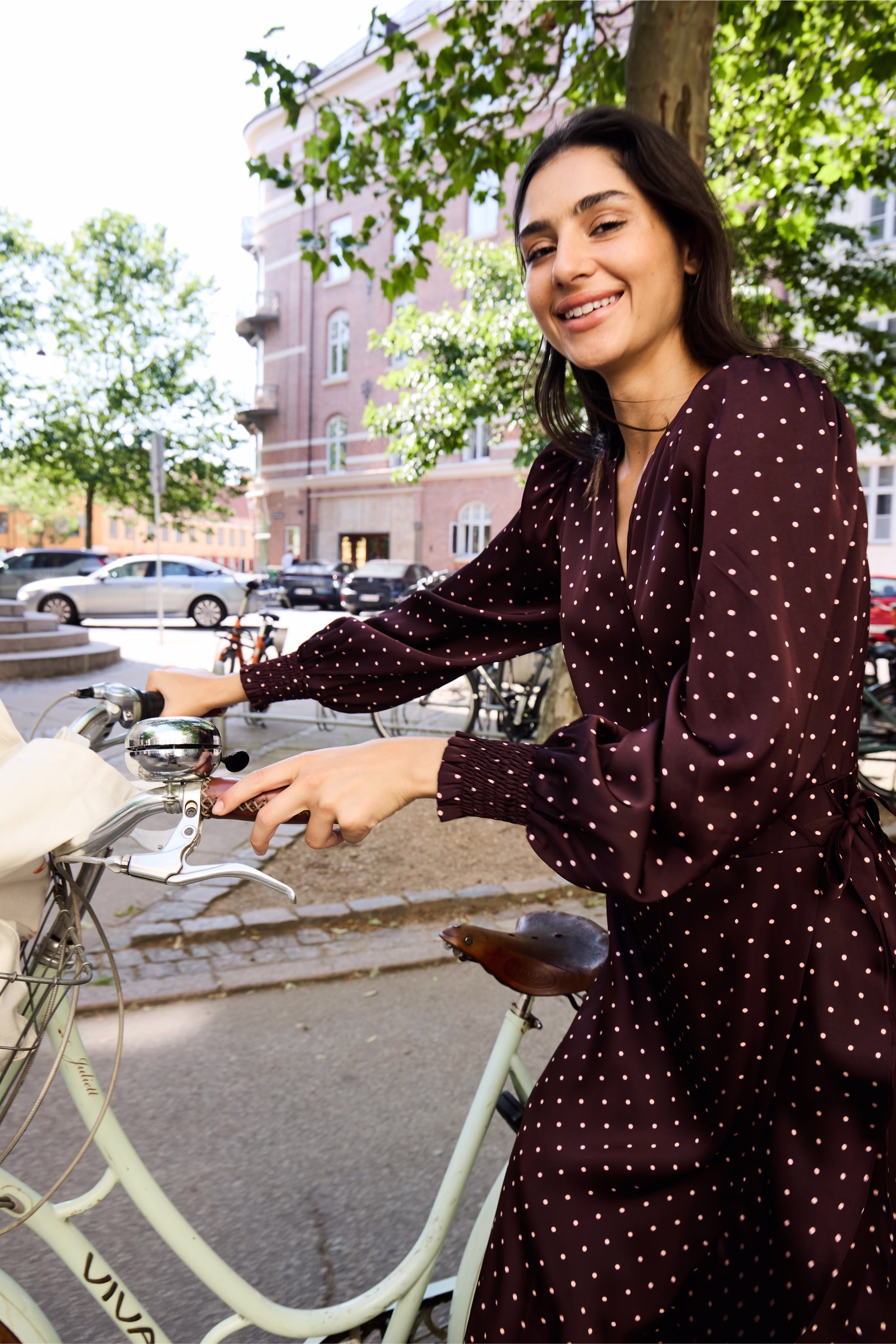 IHXJACQUELINE Robe LOCATION NONE 20123975-191627