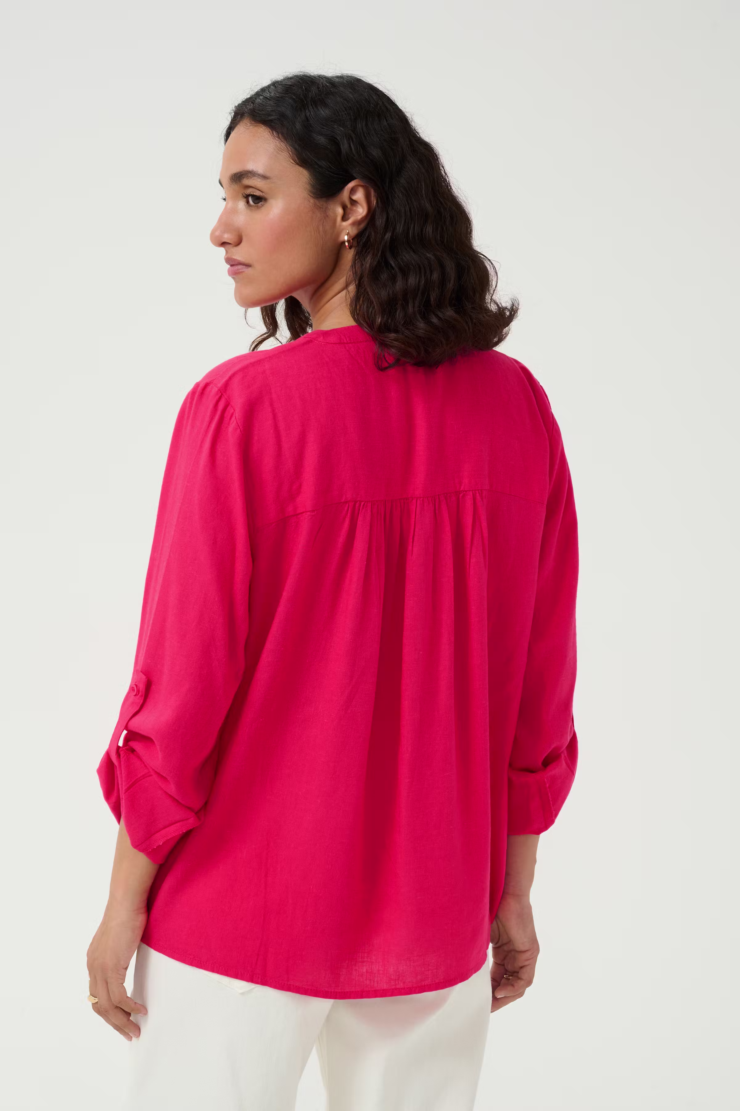 KAmilia Lin bluse LOOKBOOK BACK 10508313-181754