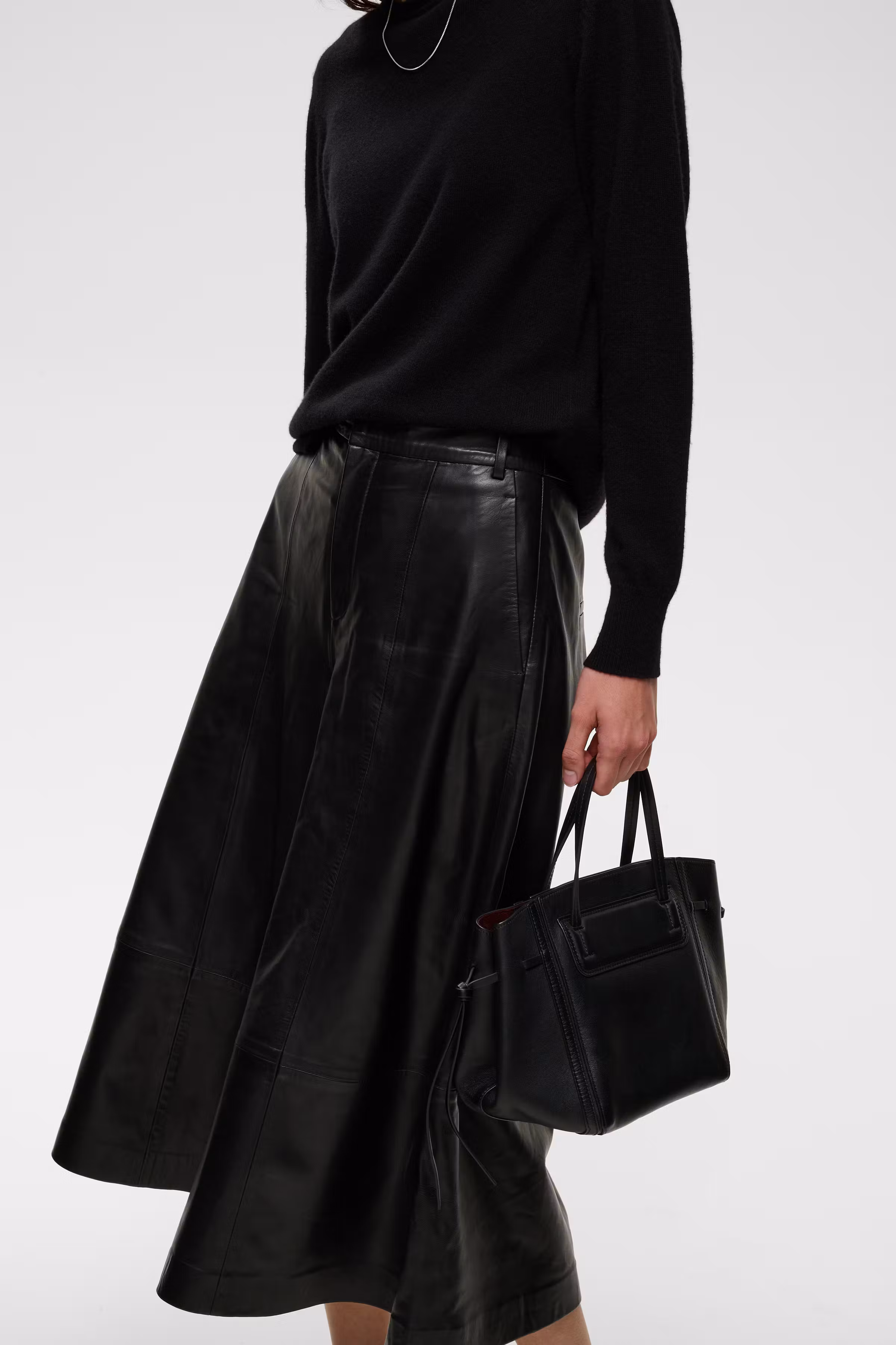 CariehIW Trousers LOOKBOOK DETAIL 30111388-194008
