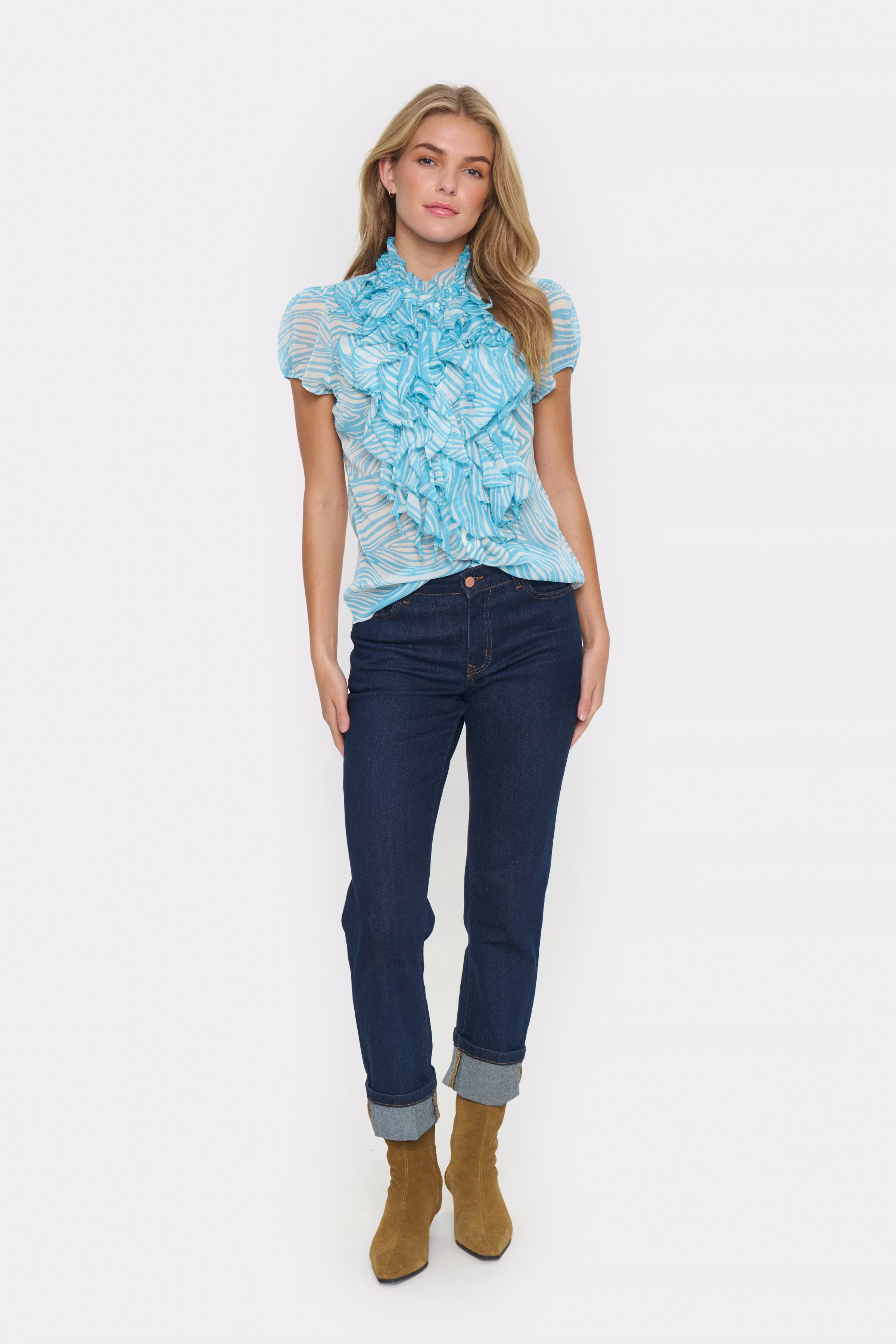 LiljaSZ Shirt LOOKBOOK FRONT 30512464-303458