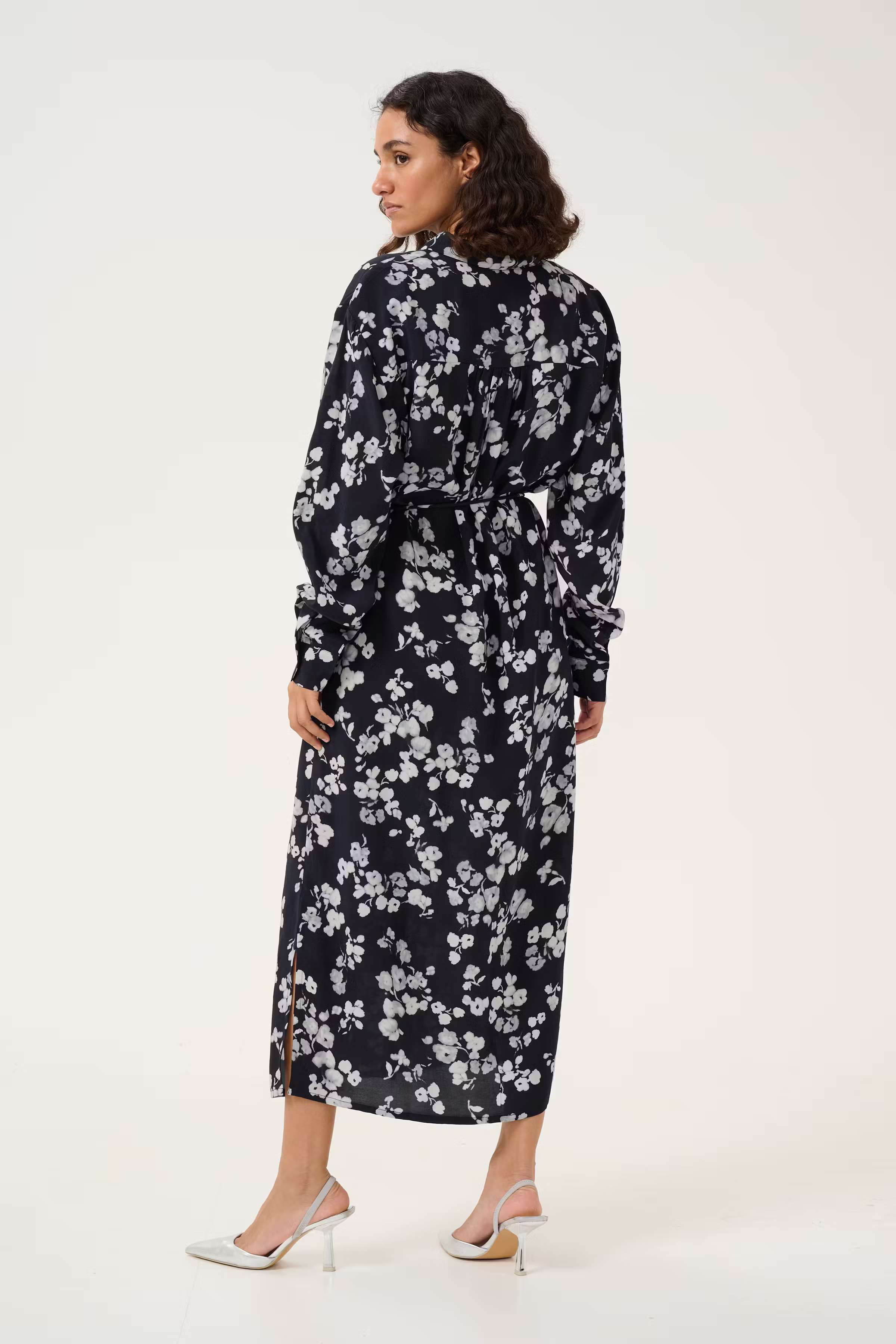 KAalice Kjole LOOKBOOK BACK 10509401-106800