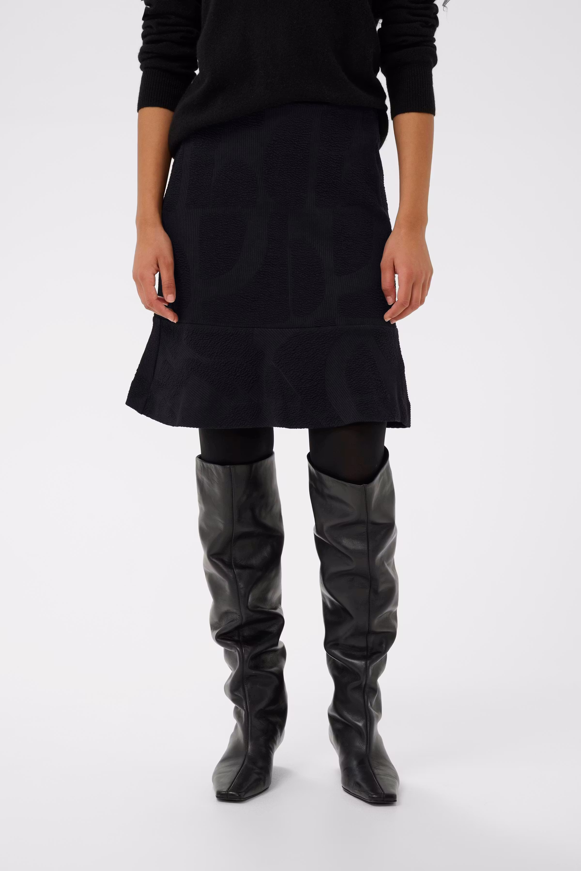 AriaIW Rock LOOKBOOK FRONT 30110215-300005