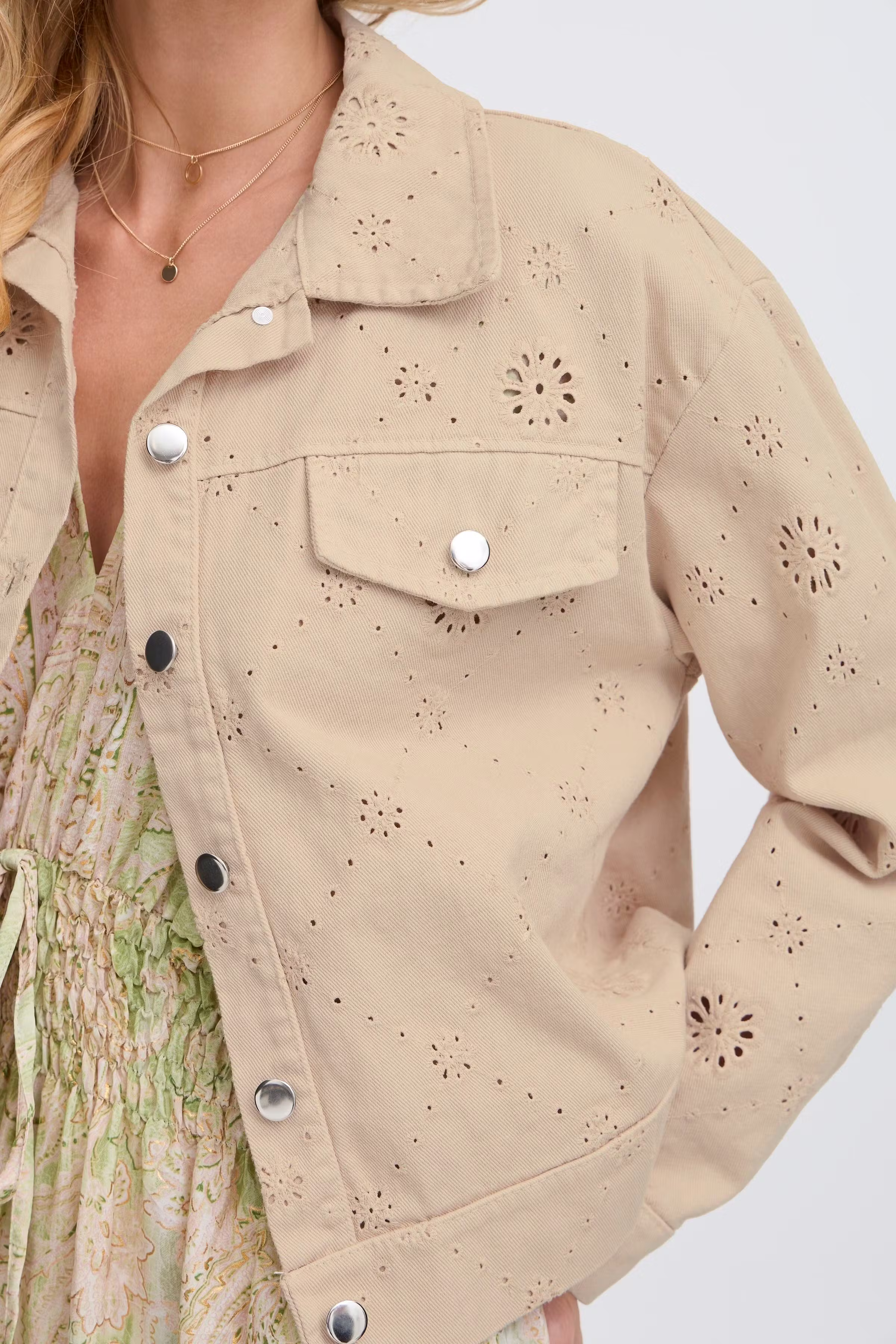 SBJADZIA Casual jakke LOOKBOOK DETAIL 22100701-130907