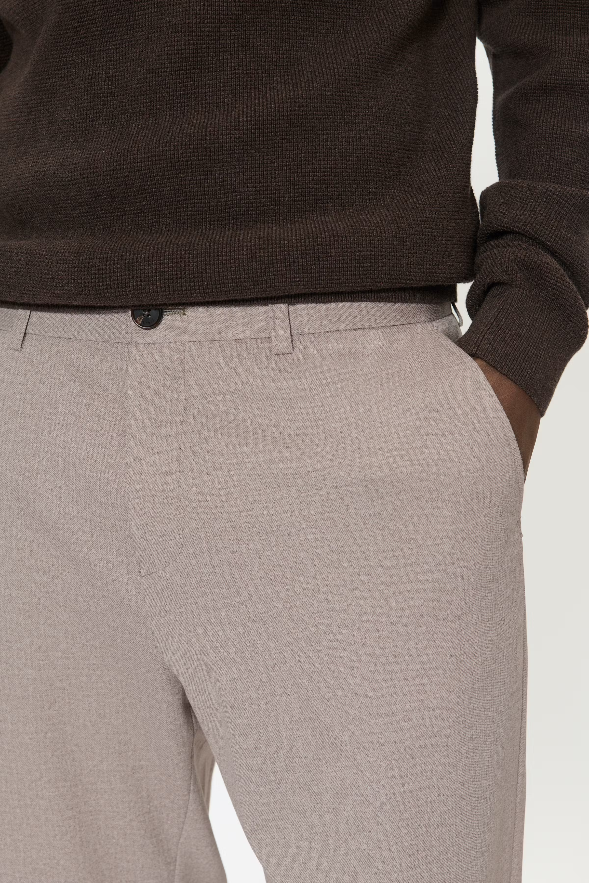 MAwesley Bukser LOOKBOOK DETAIL 30209043-181017