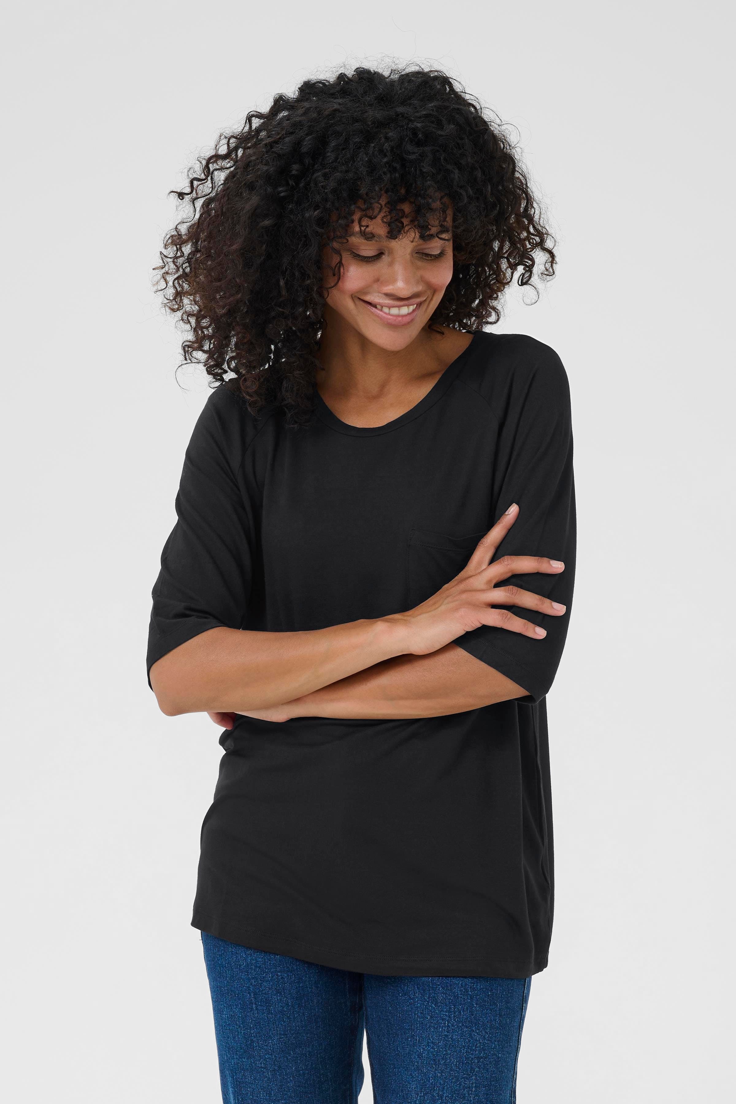 BPklara T-shirt LOOKBOOK FRONT 40103483-400010