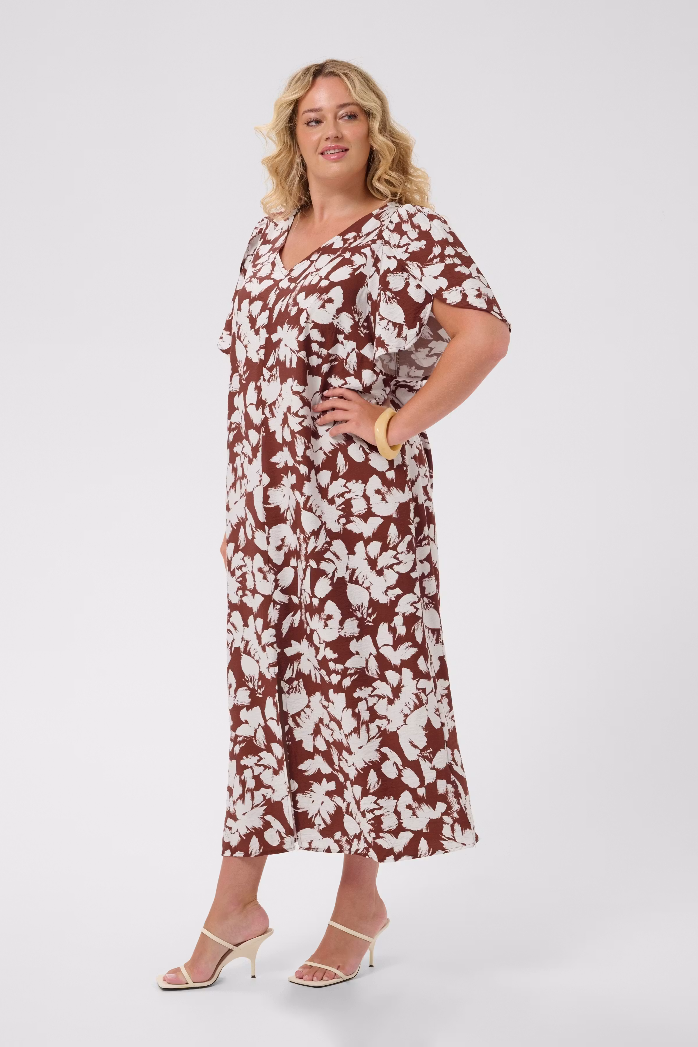 KCevia Kjole LOOKBOOK FRONT 10584138-109283