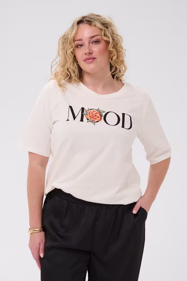 KCalma T-shirt LOOKBOOK FRONT 10584242-110602