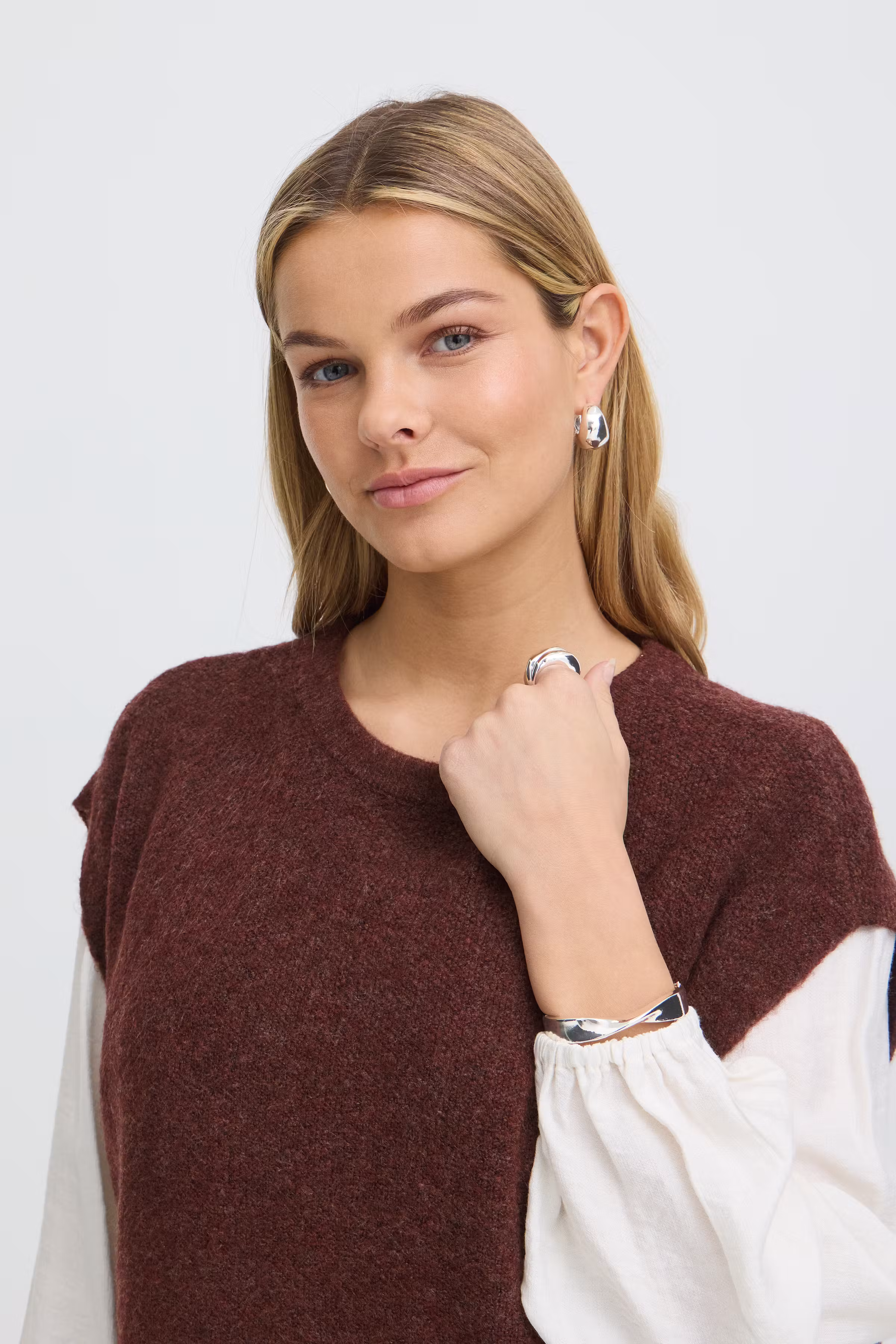 FRELISE Poncho LOOKBOOK DETAIL 20618131-1913211