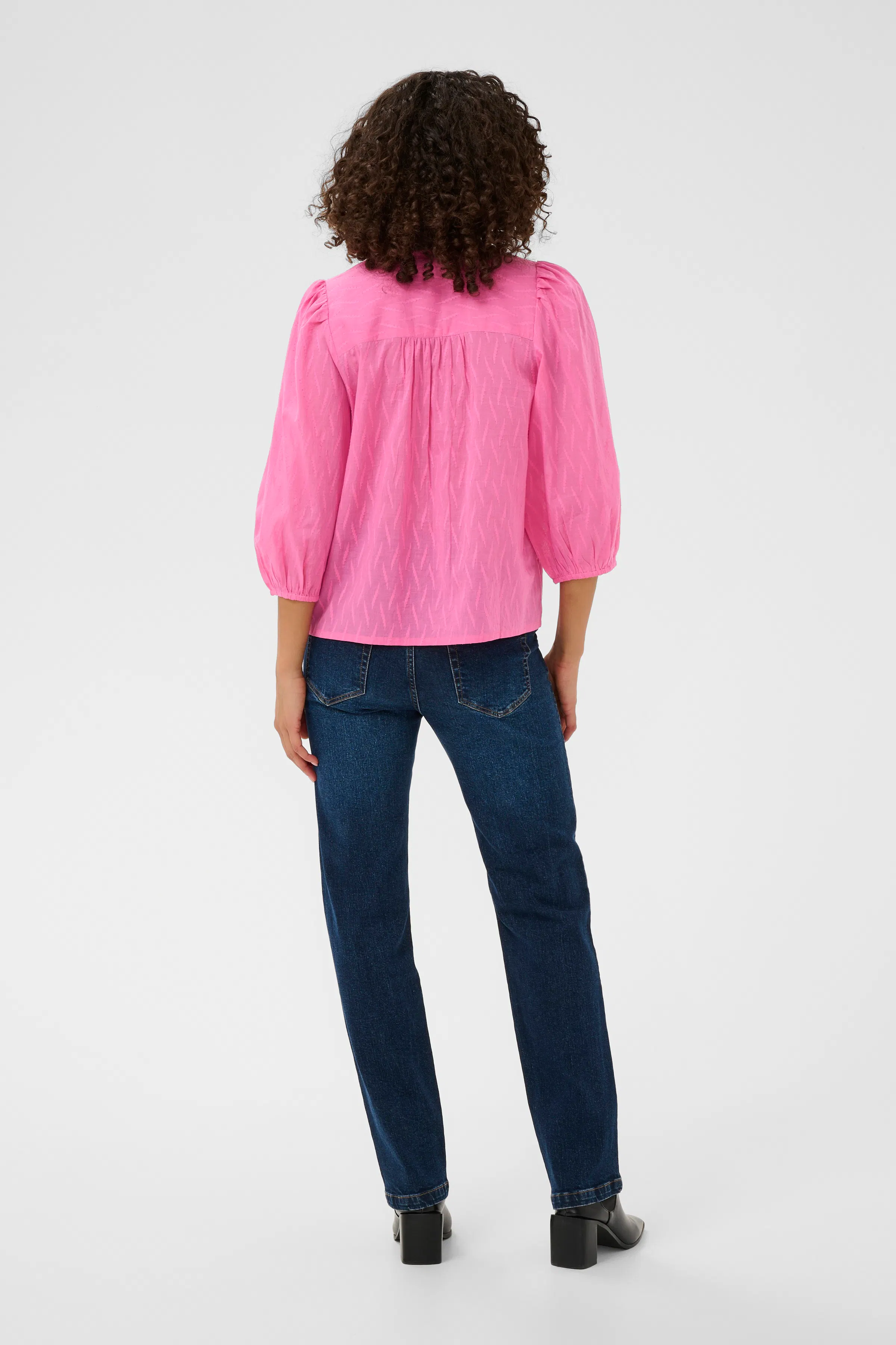 KAgabriela Bluse LOOKBOOK BACK 10511205-162118