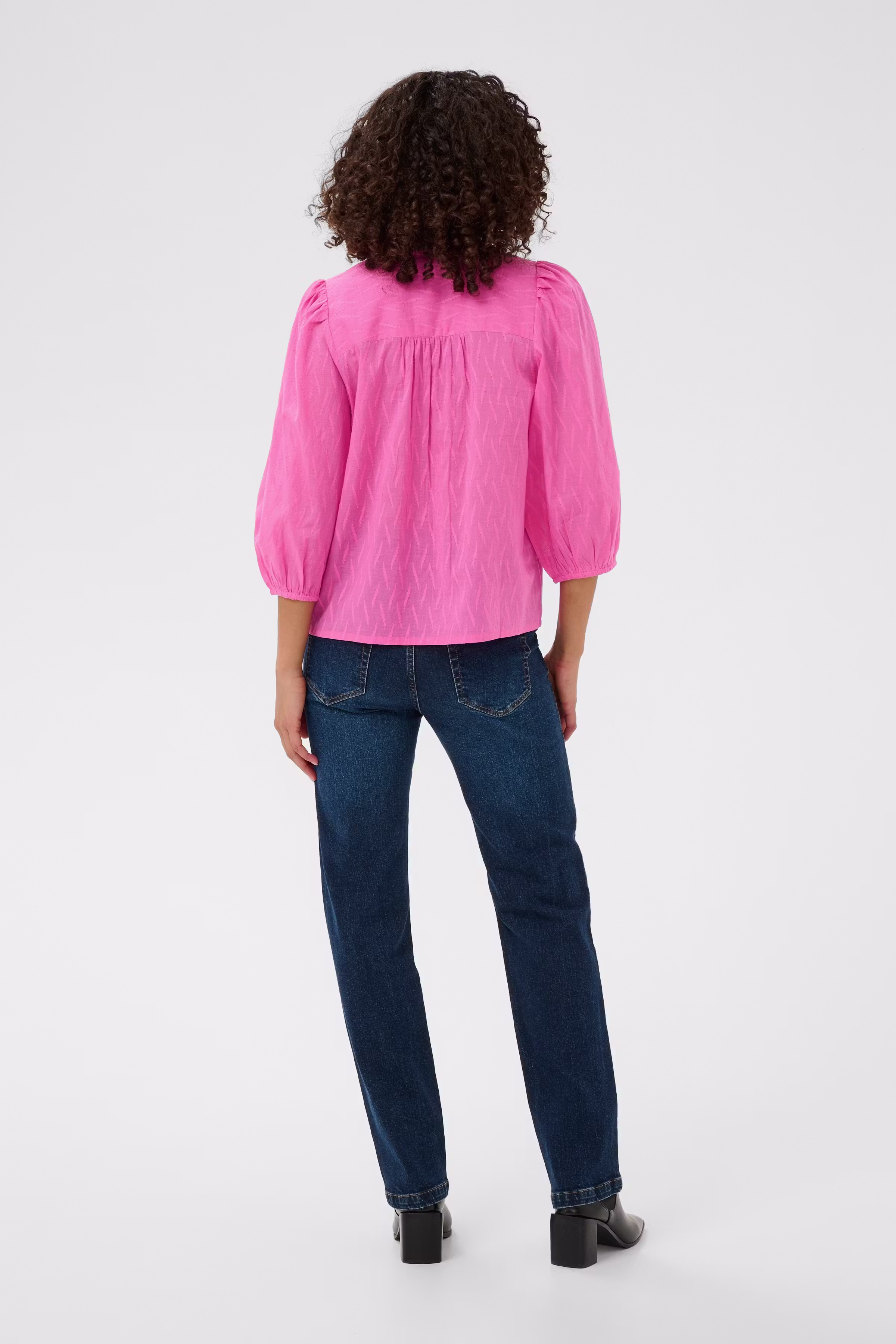 KAgabriela Bluse LOOKBOOK BACK 10511205-162118