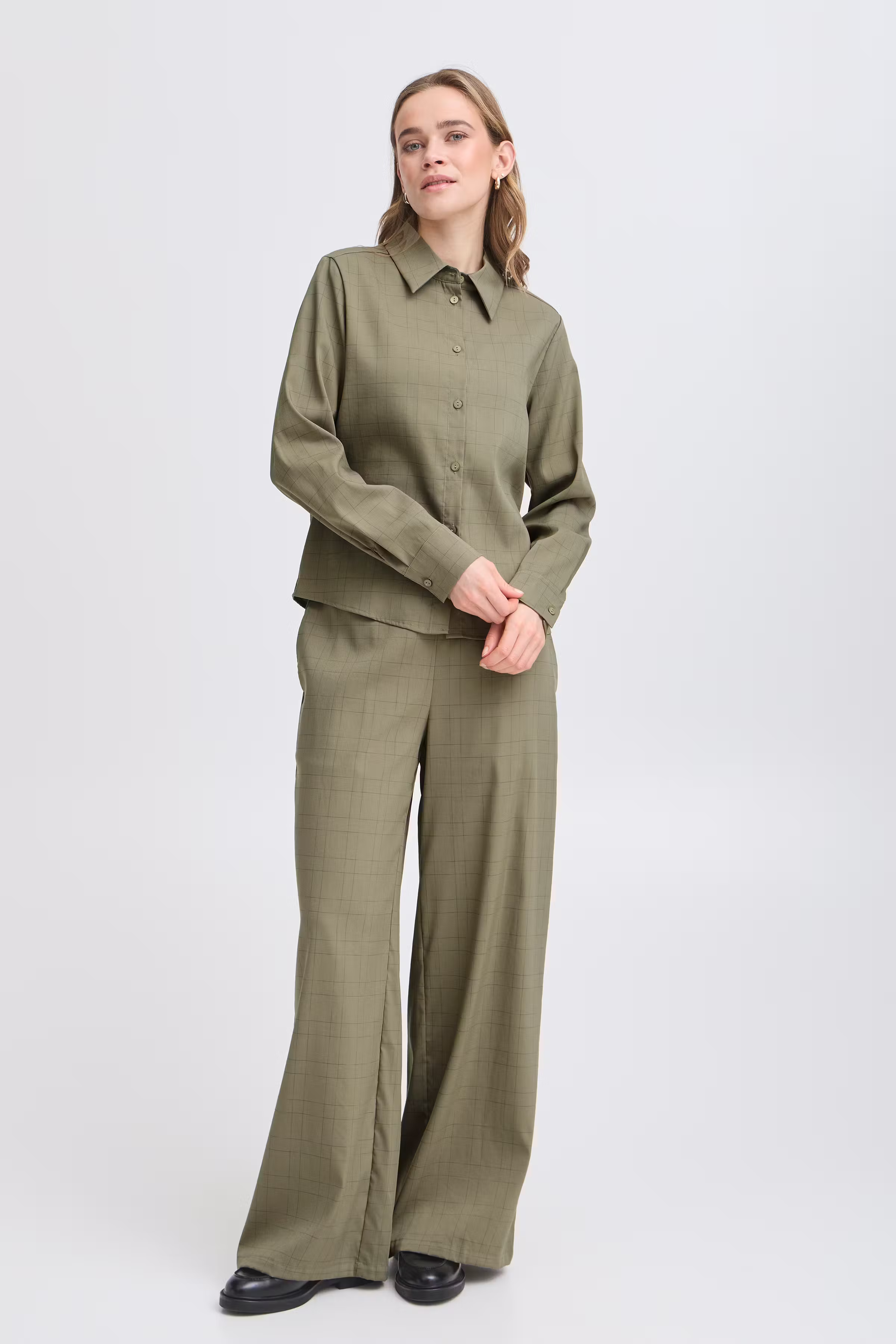 FRCHECKA Overhemd LOOKBOOK FRONT 20616231-185806