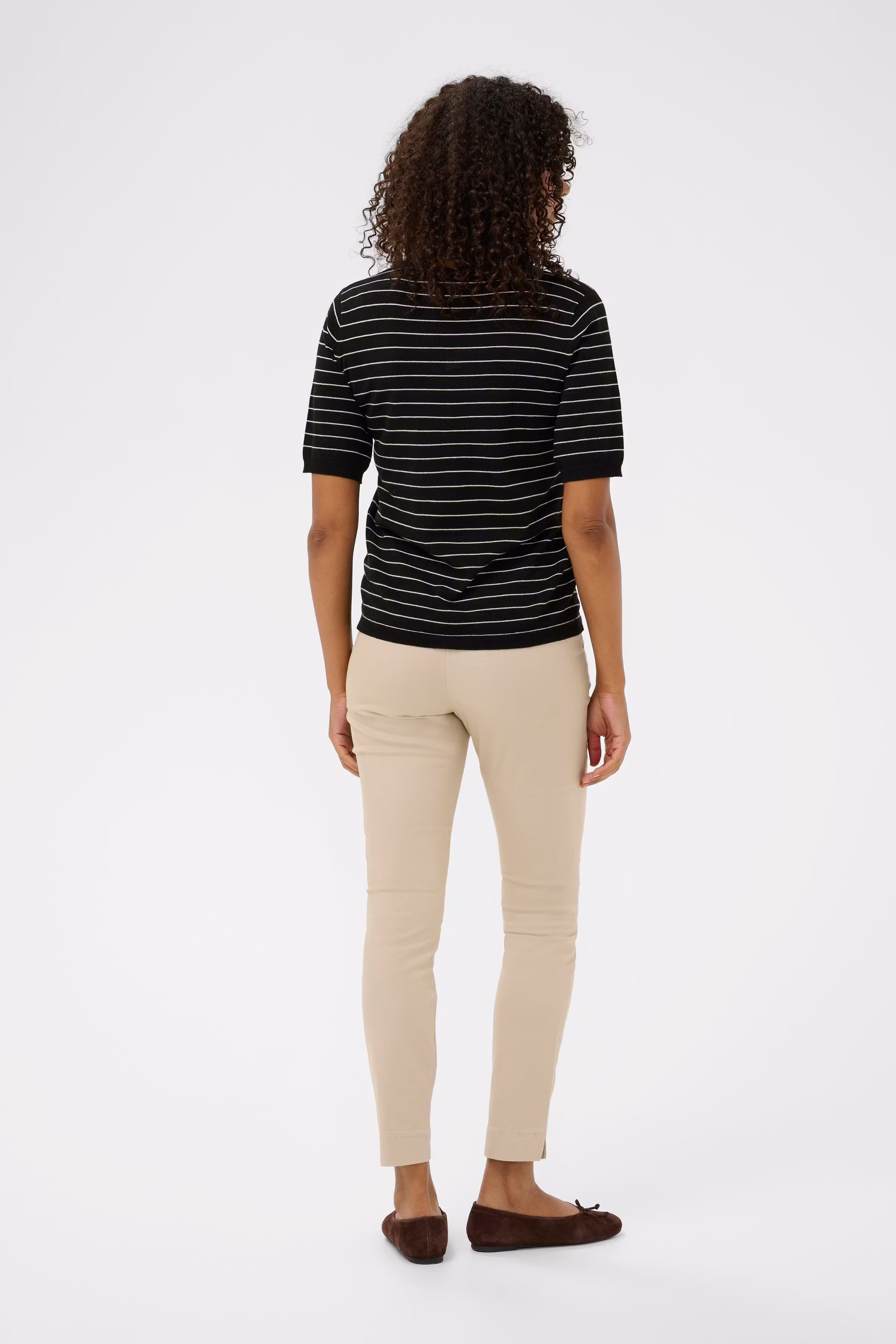 KAlizza Pullover LOOKBOOK FRONT 10508410-106685