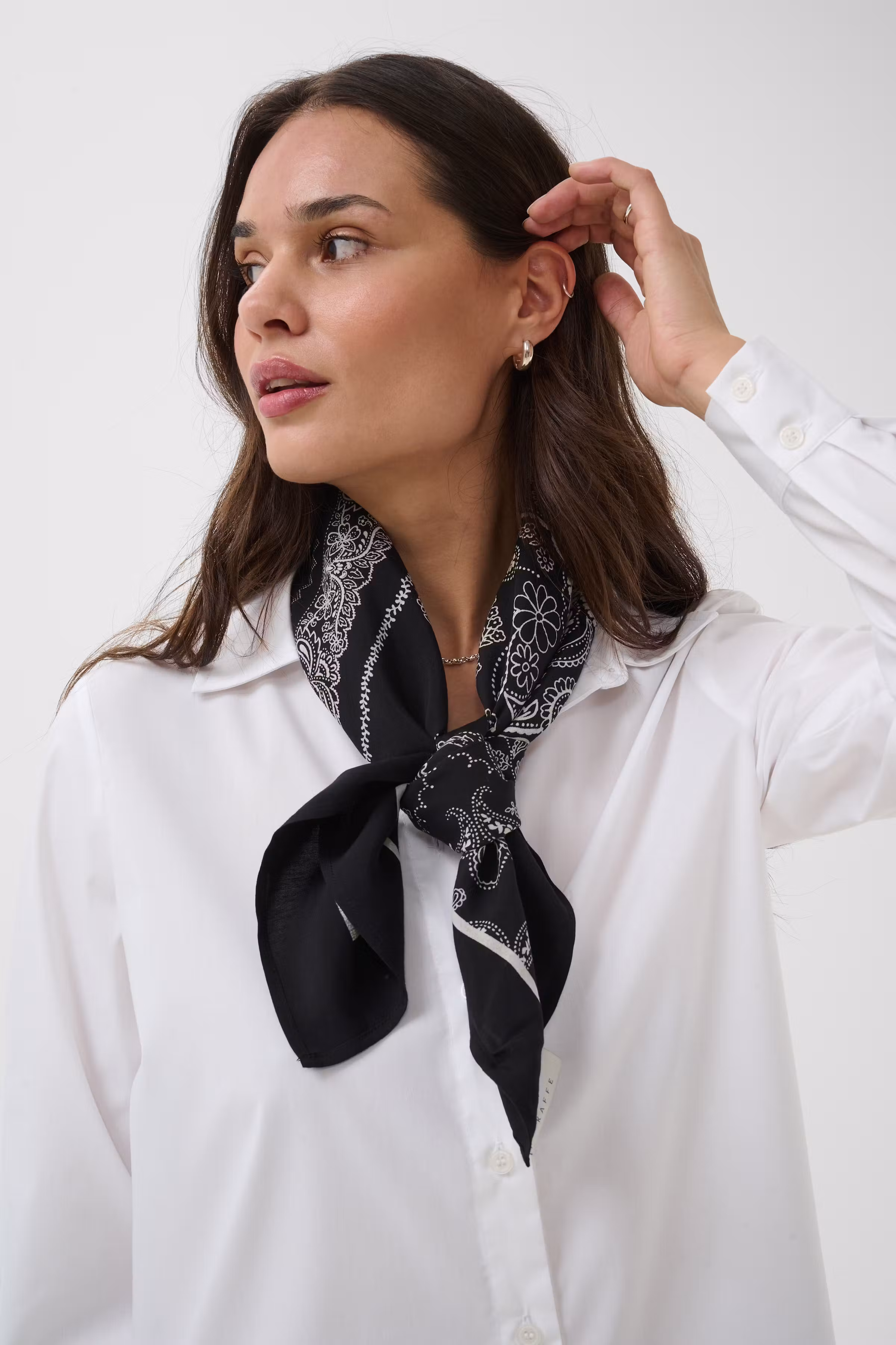 KAgardenia Sjaal LOOKBOOK DETAIL 10512184-109784