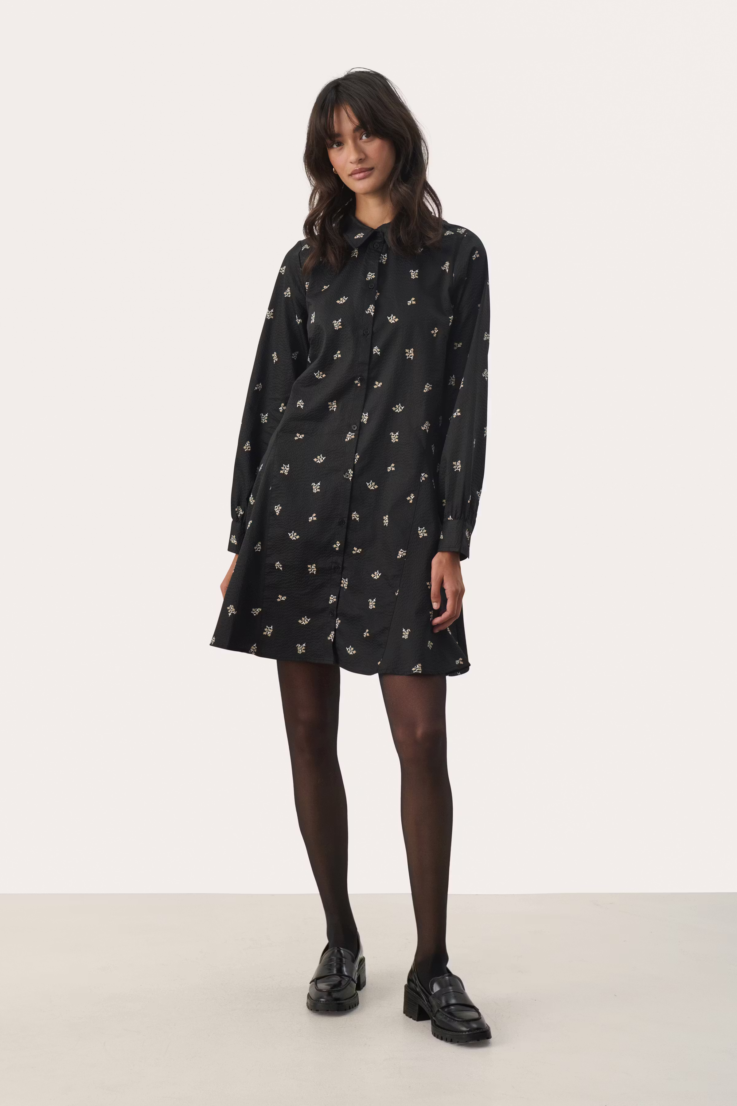 EsilyaPW Jurk LOOKBOOK FRONT 30309555-303687