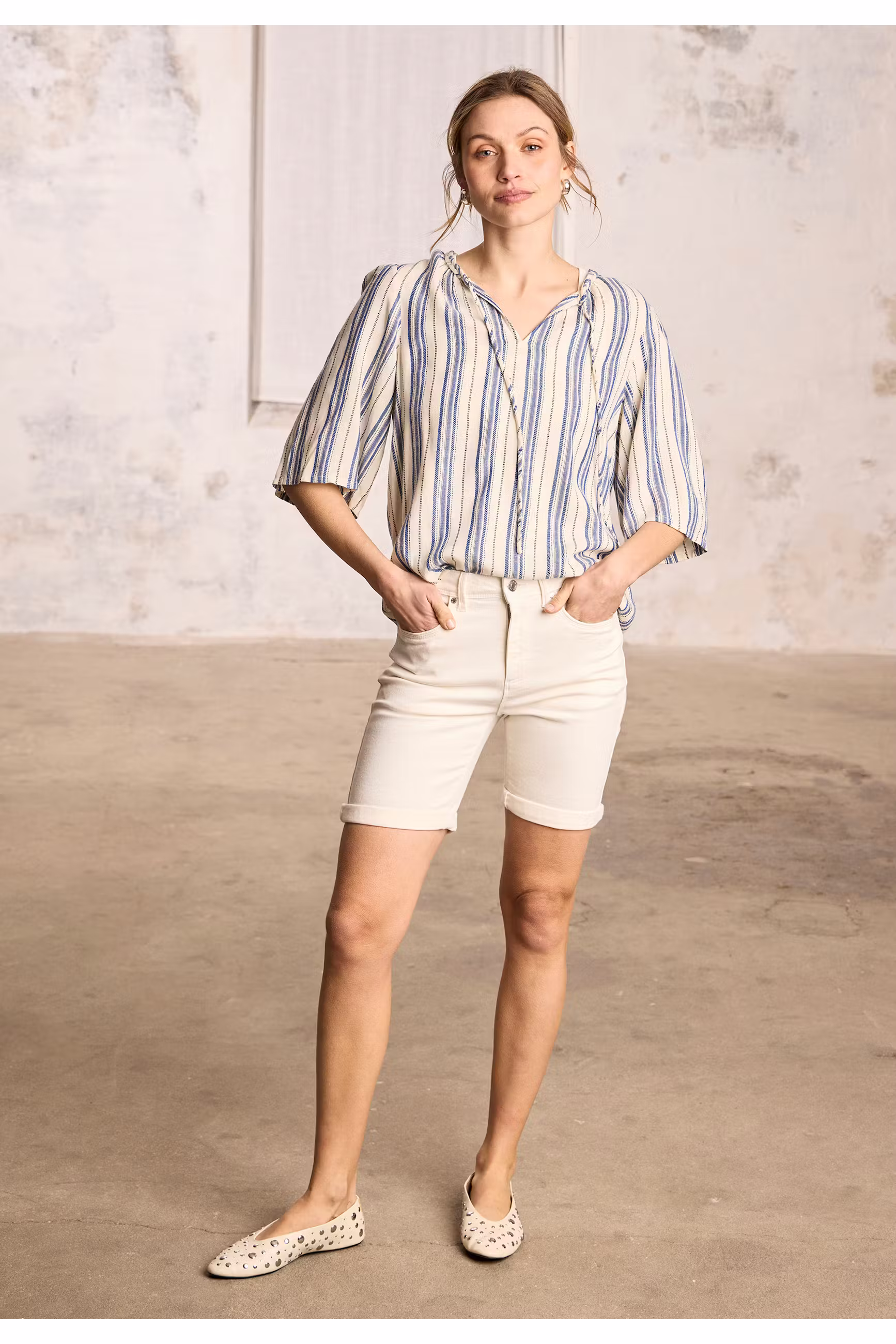PZCILIANE Shorts LOCATION NONE 50210563-114201