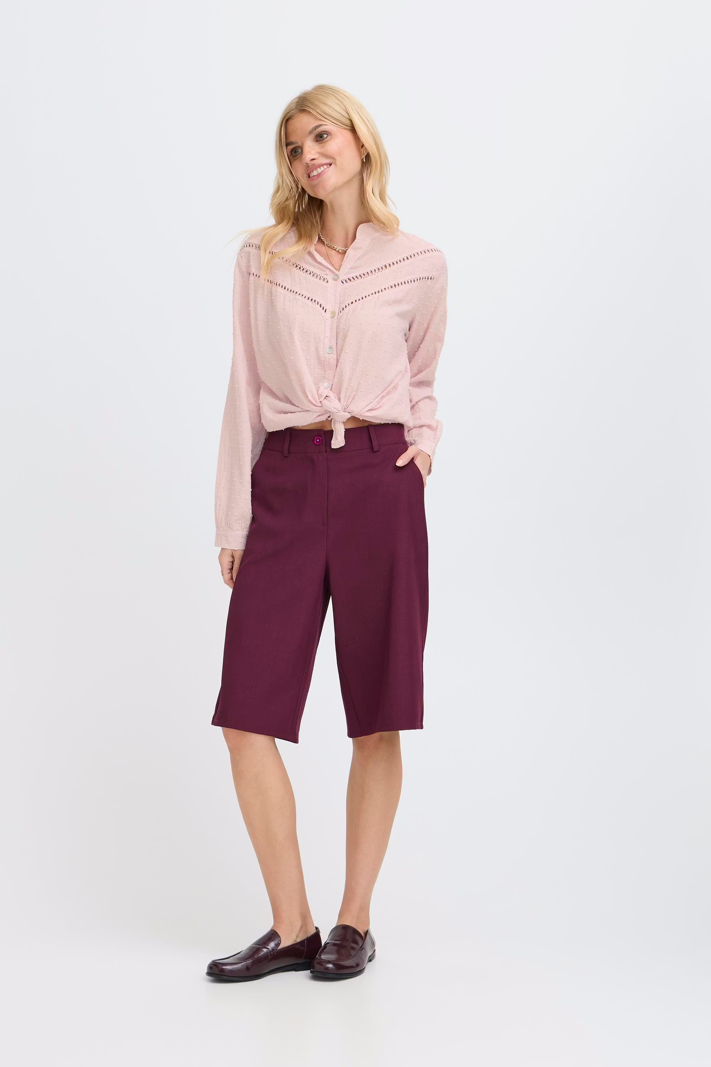 SBLIFA Bluse LOOKBOOK FRONT 22100919-141506