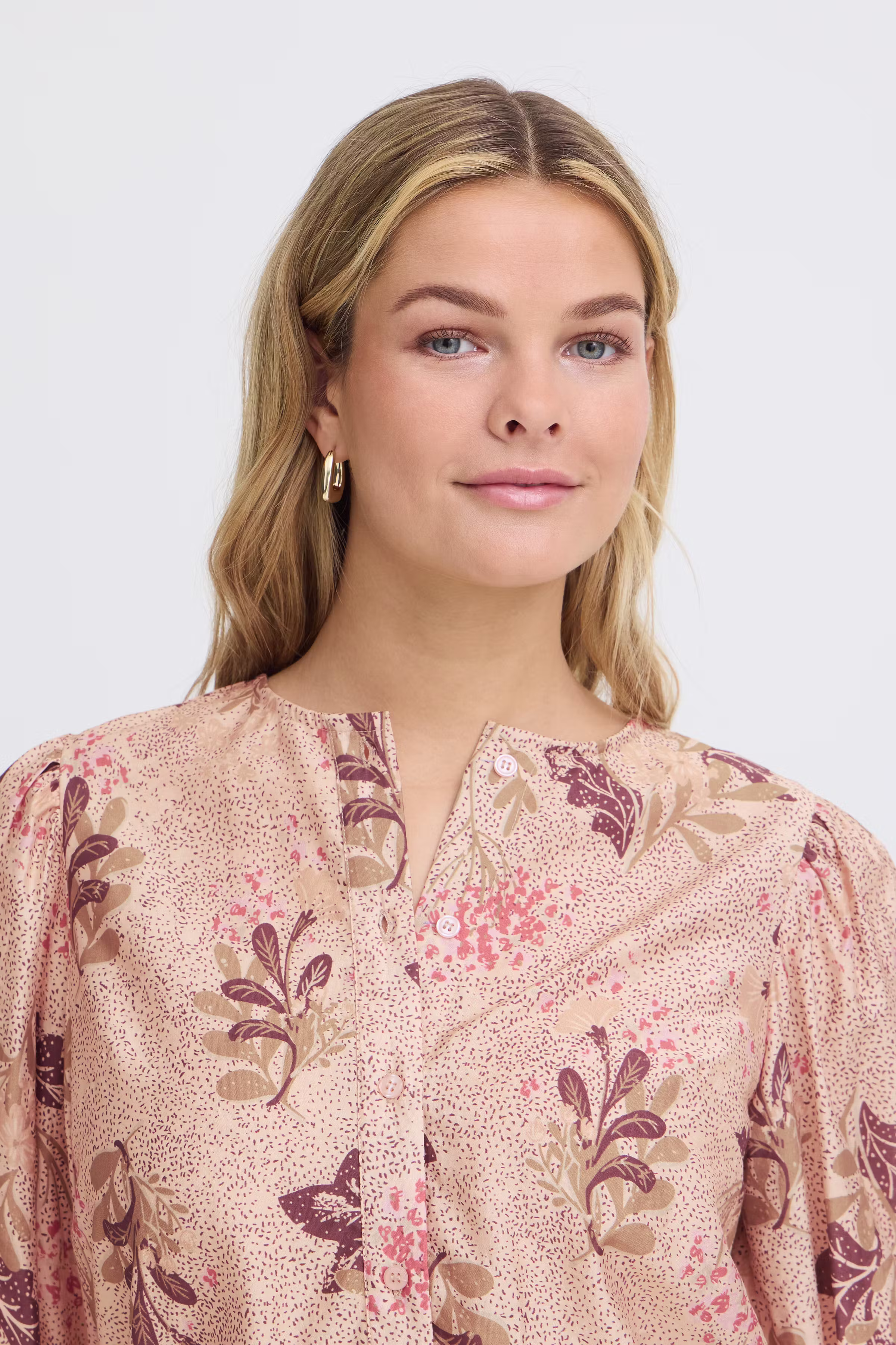 FRSERENA Skjorte LOOKBOOK DETAIL 20618254-900012243