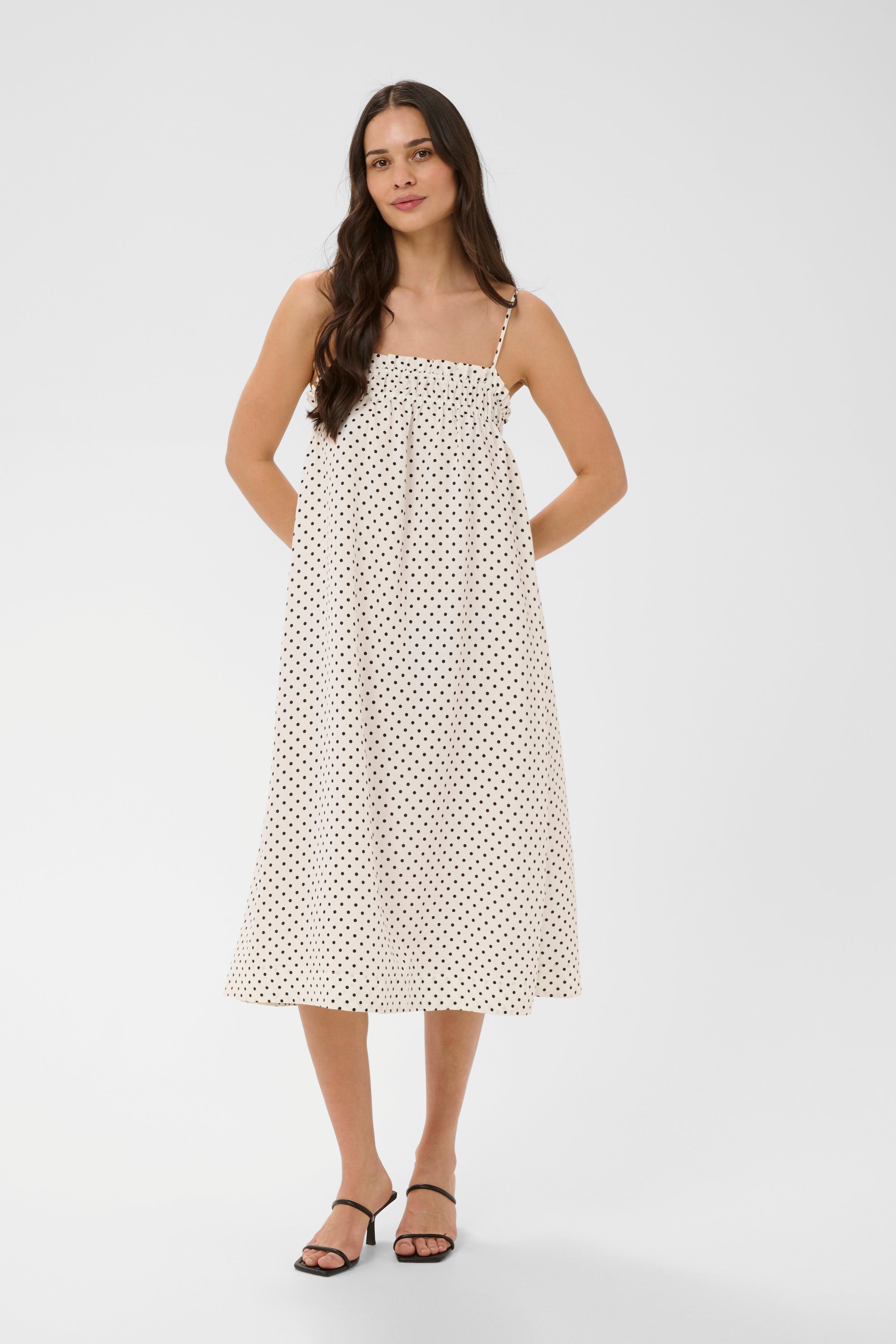 KAwilma Jurk LOOKBOOK FRONT 10512582-1000129
