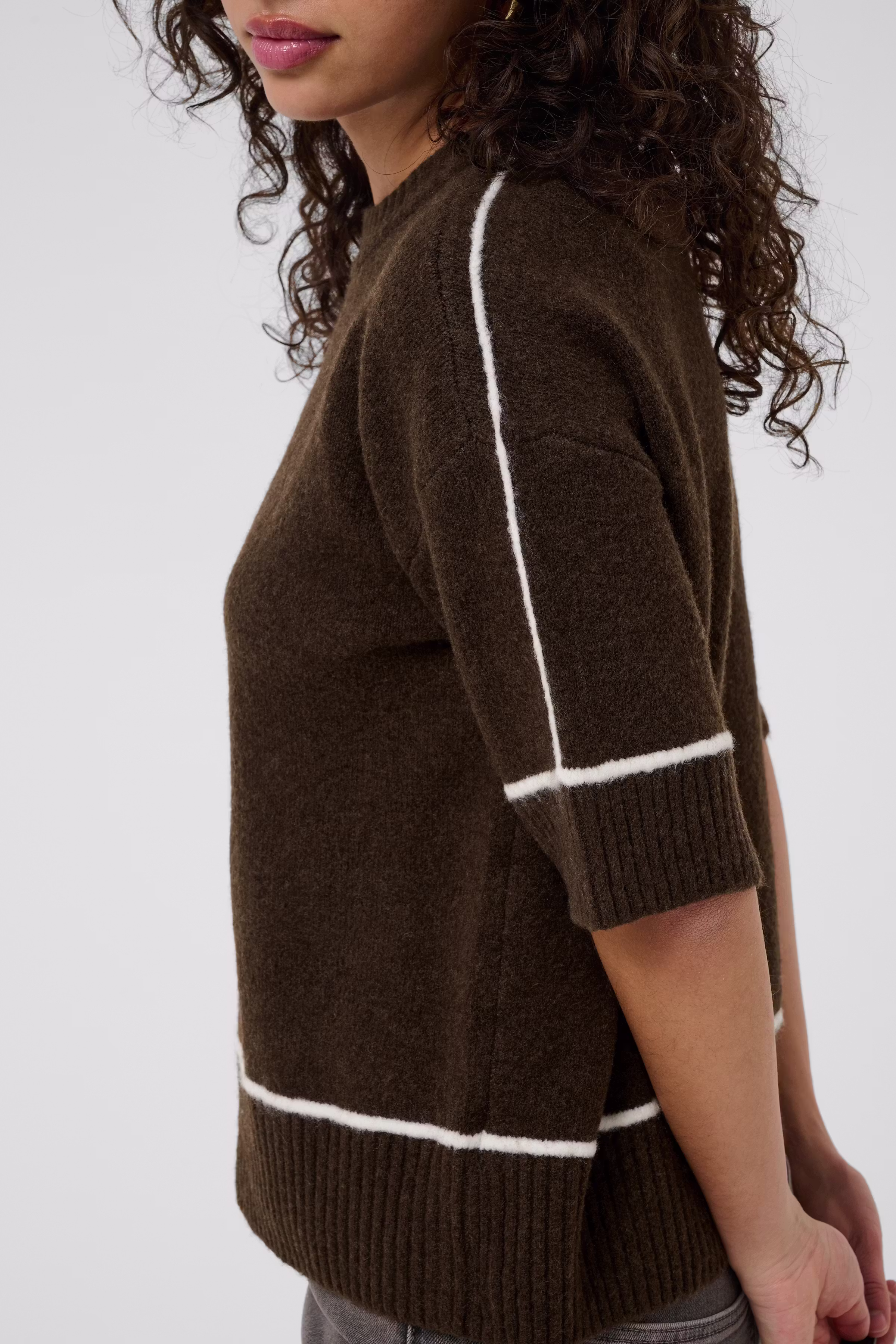KAjinie Pullover LOOKBOOK DETAIL 10511946-190915