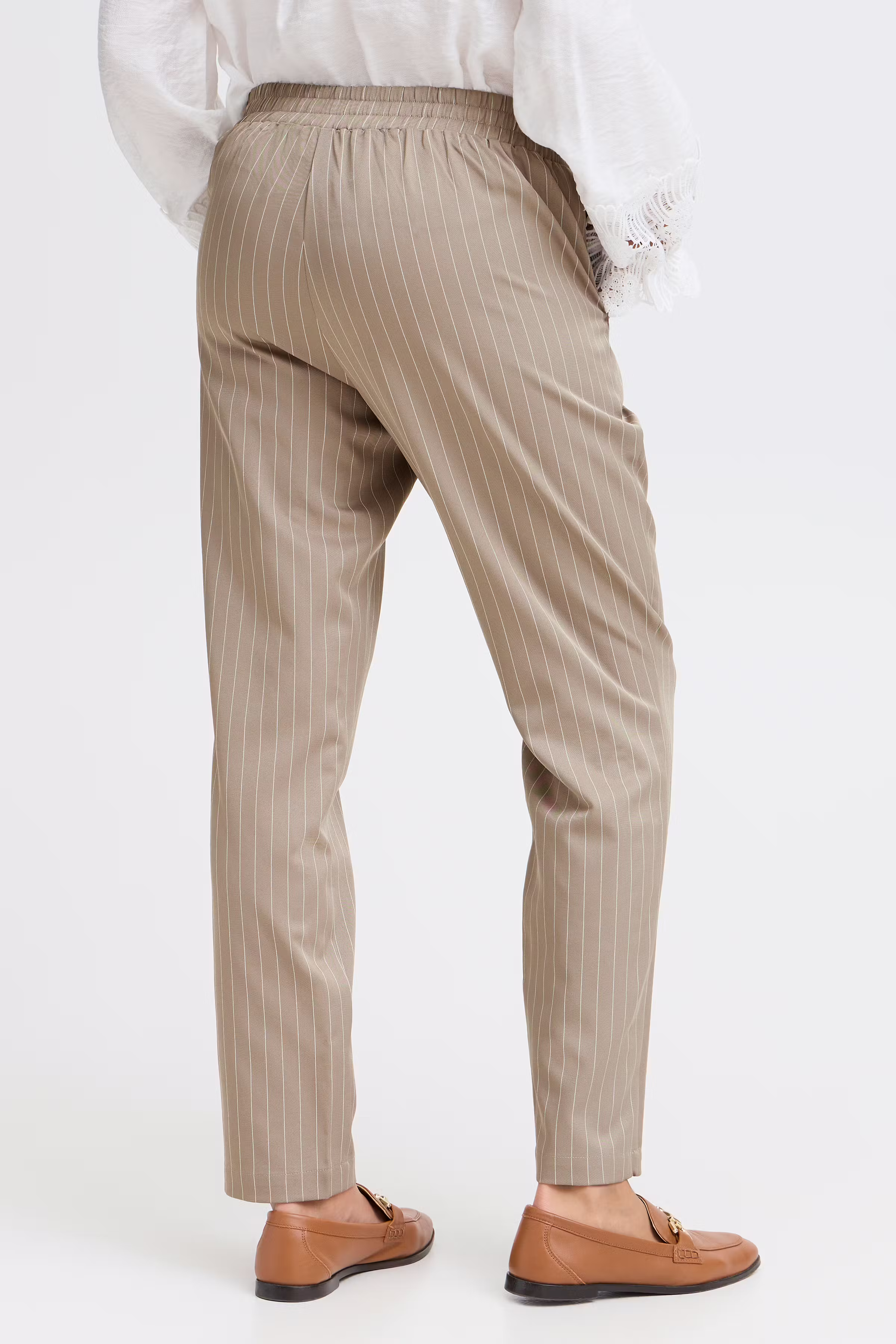 FRPAMILA Broek LOOKBOOK BACK 20613802-204023