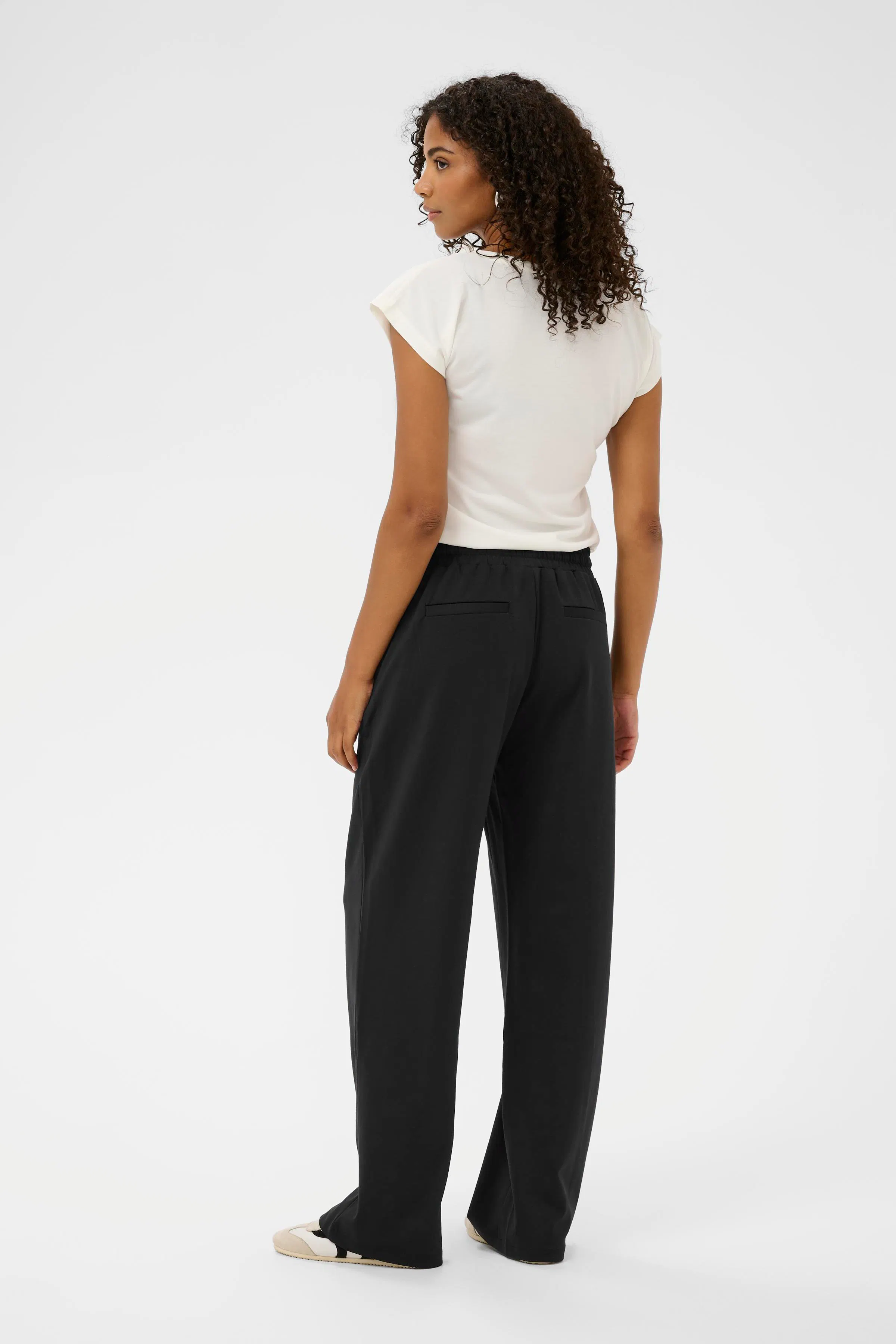 KAjenny Straight Bukser LOOKBOOK BACK 10508621-100121
