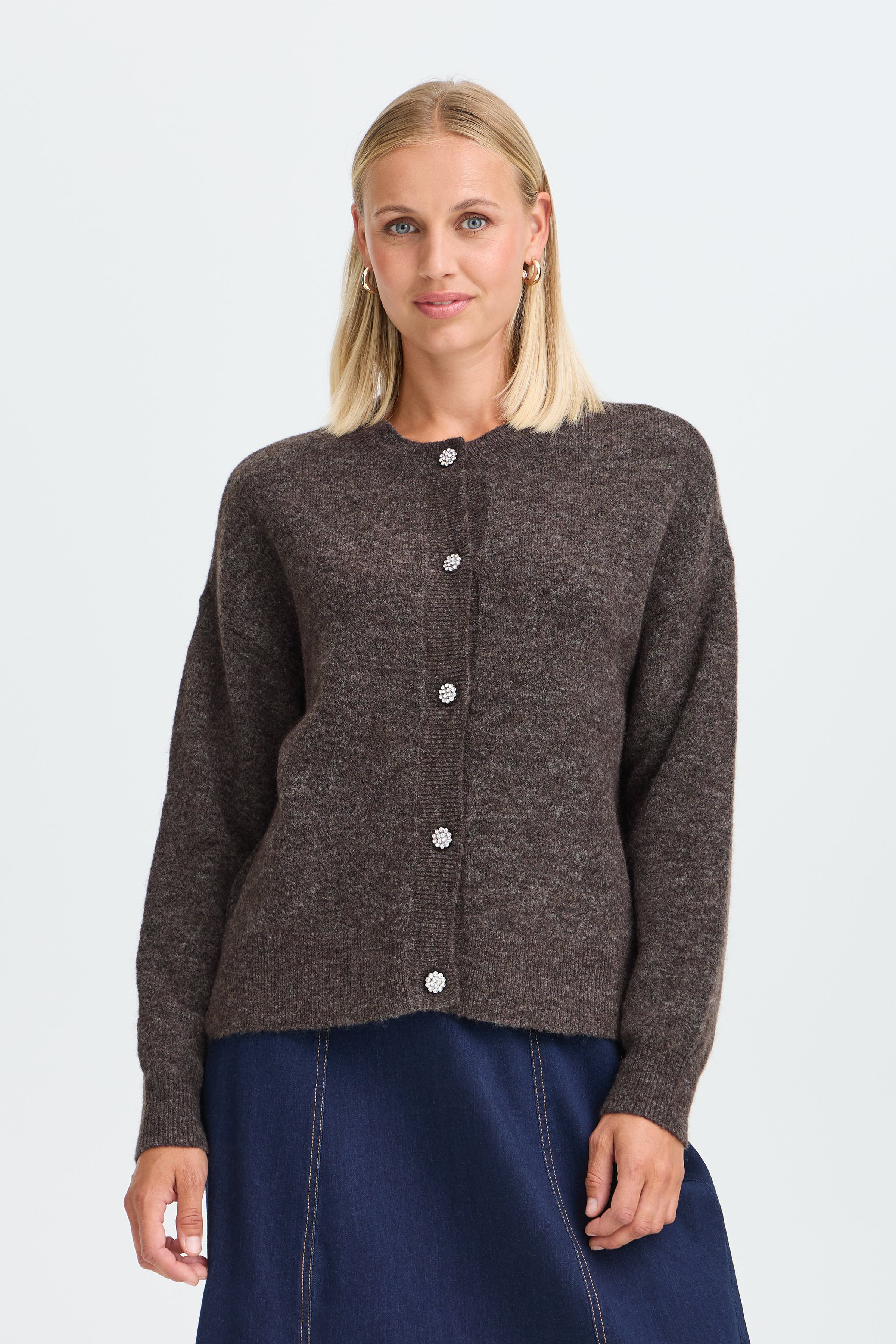 FRSANNY Cardigan LOOKBOOK FRONT 20618378-1909131