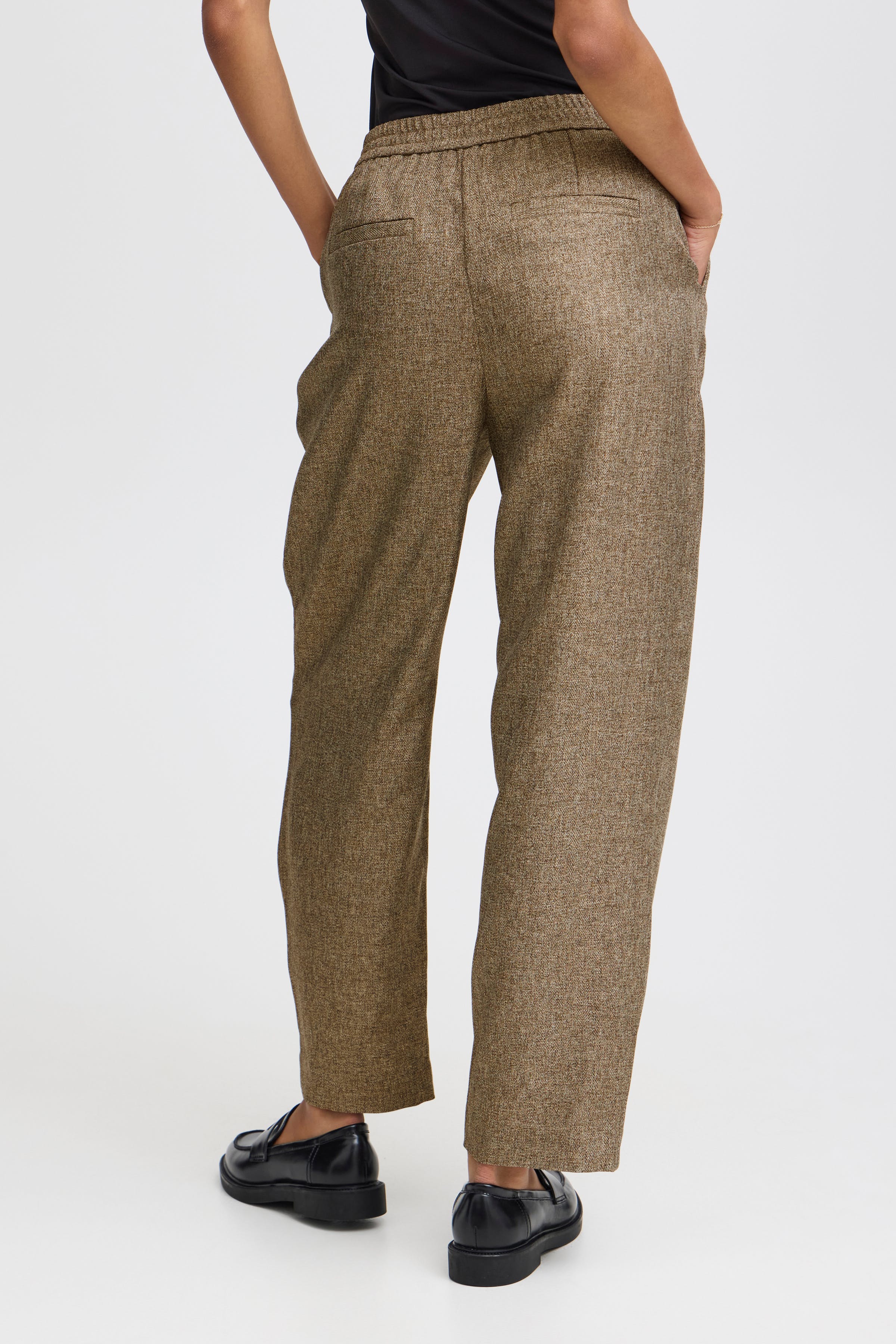 BYESTNIO Trousers LOOKBOOK BACK 20815165-1906221